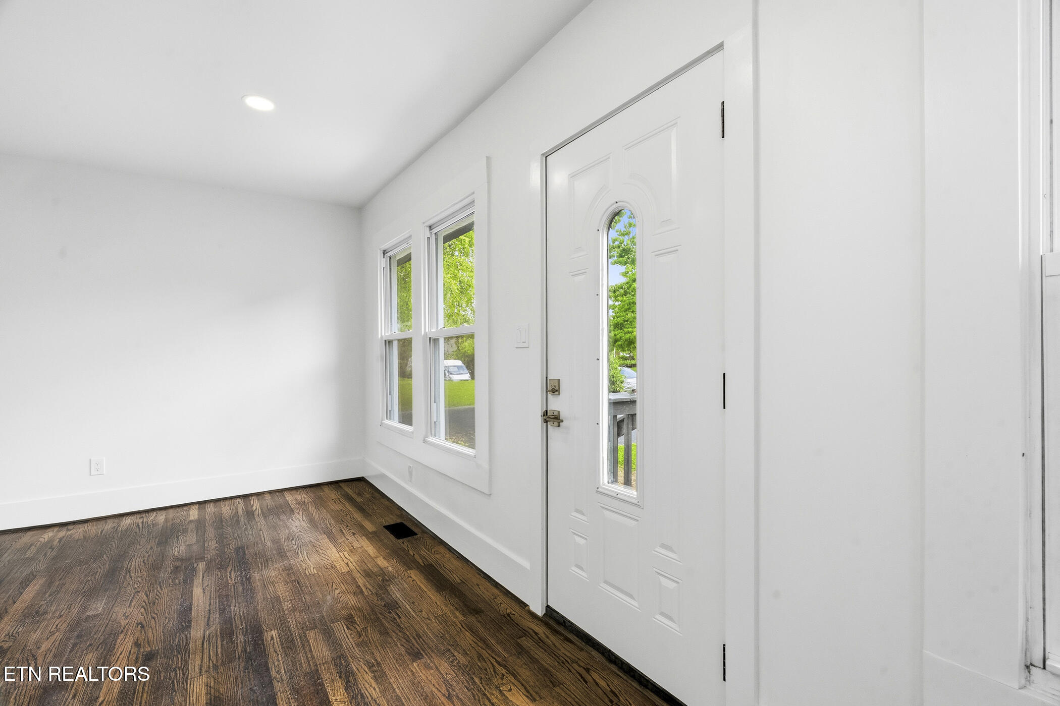3317 Monmouth Street Knoxville TN 37917