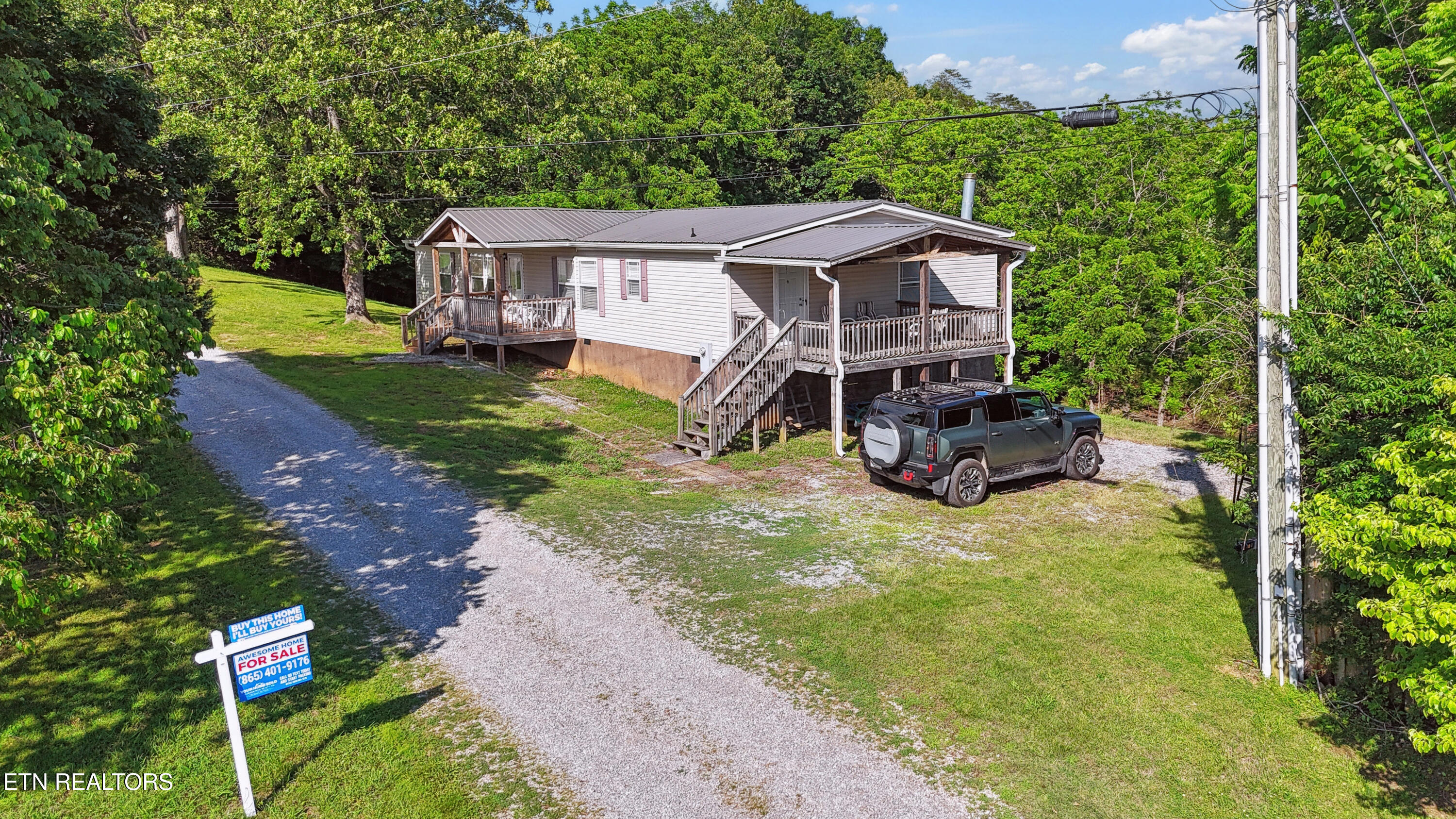 1366 Paradise Lane Dandridge TN 37725