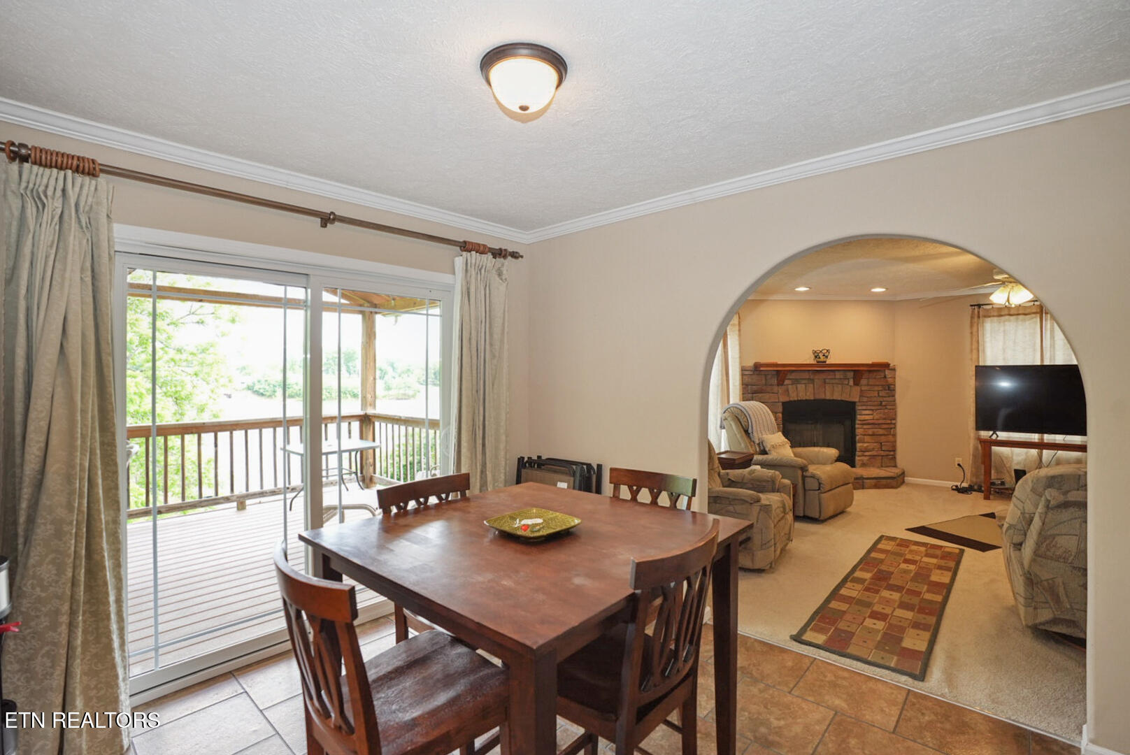 1366 Paradise Lane Dandridge TN 37725