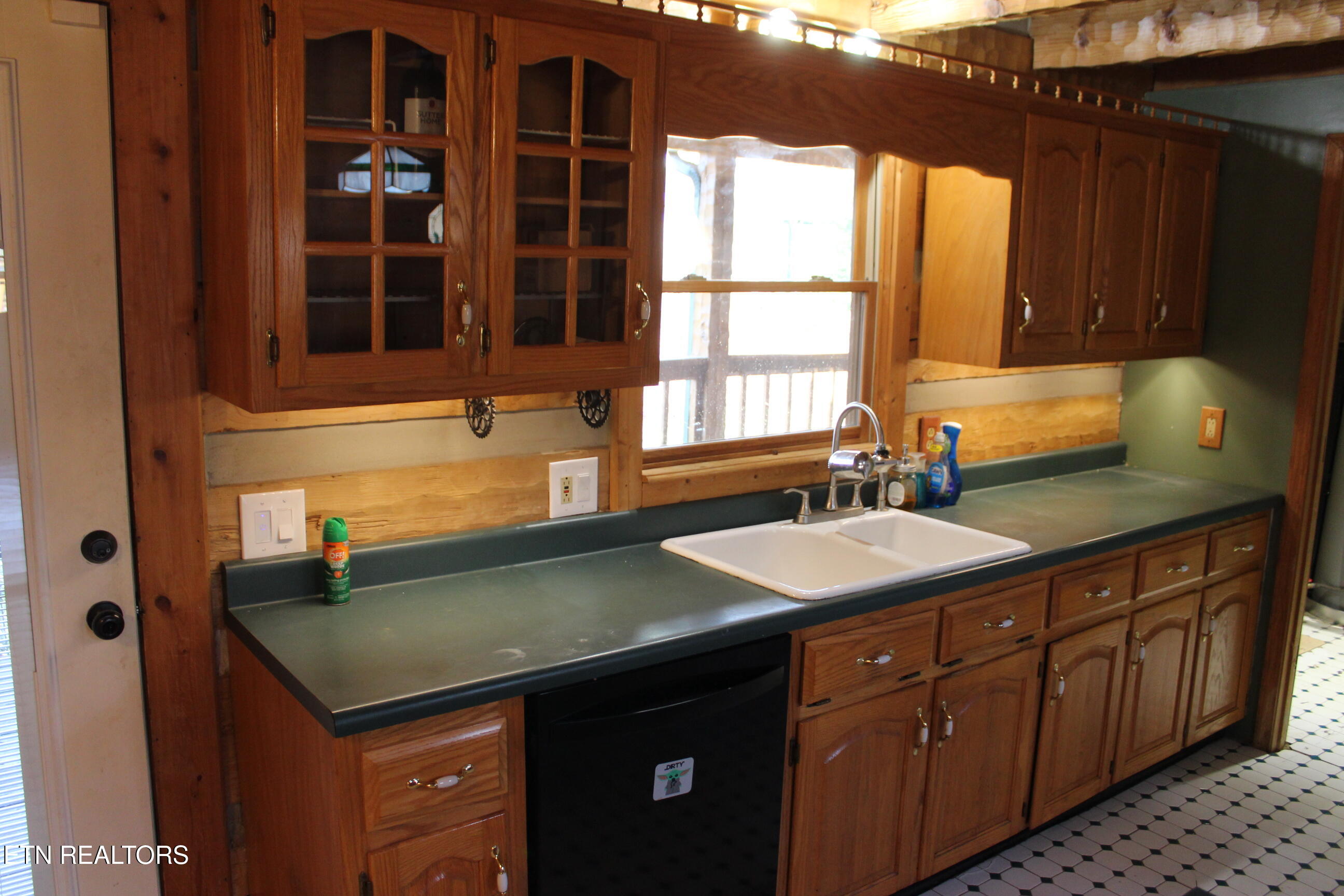 2510 Tinchtown Road Jamestown TN 38556