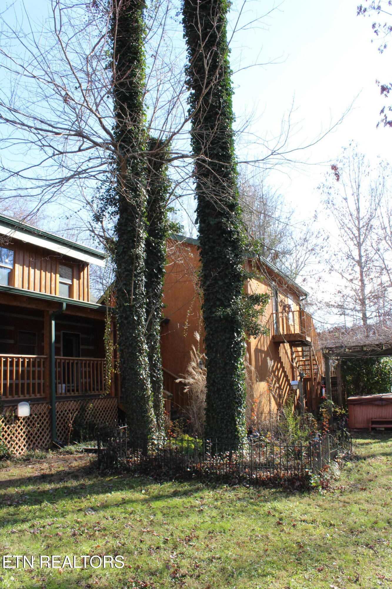 2510 Tinchtown Road Jamestown TN 38556