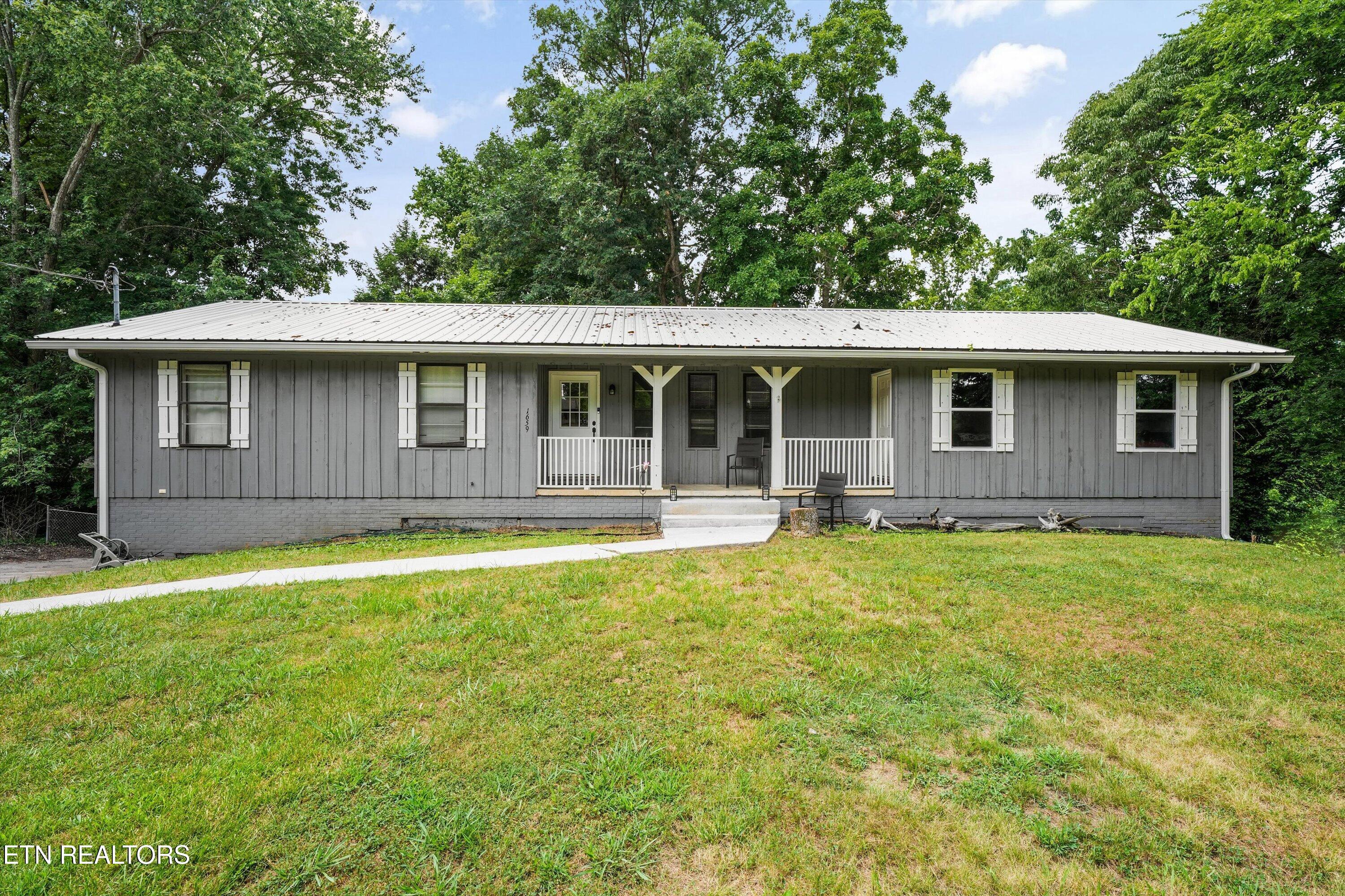 1659 Middlesettlements Road Maryville TN 37801