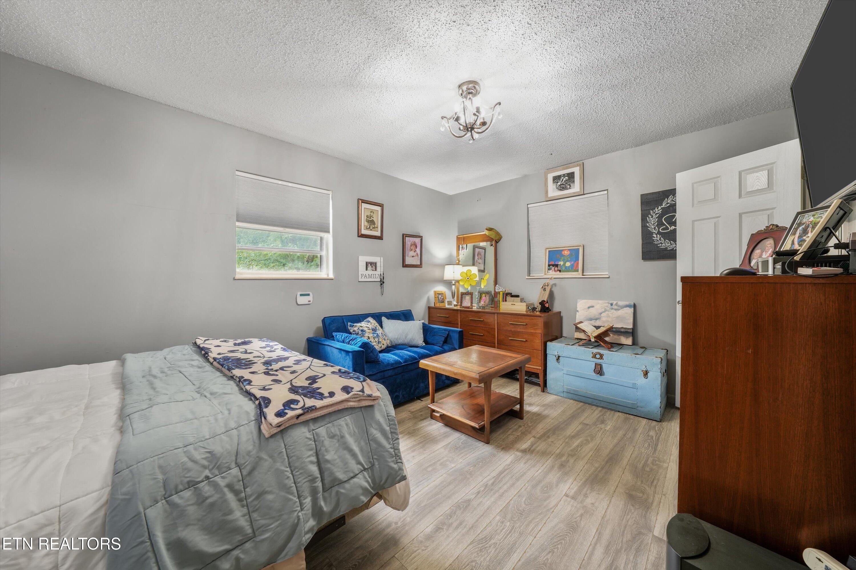 1659 Middlesettlements Road Maryville TN 37801