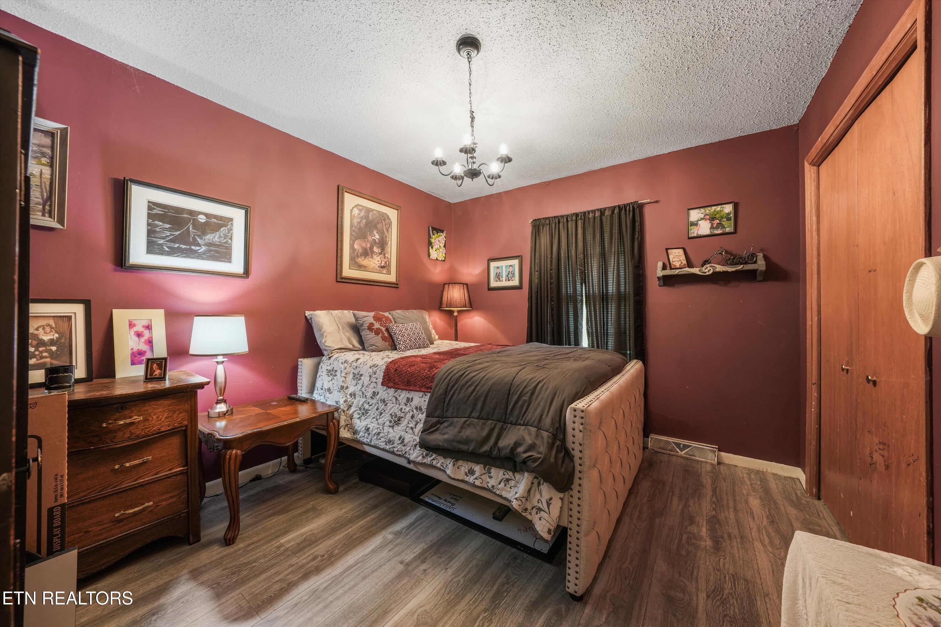 1659 Middlesettlements Road Maryville TN 37801