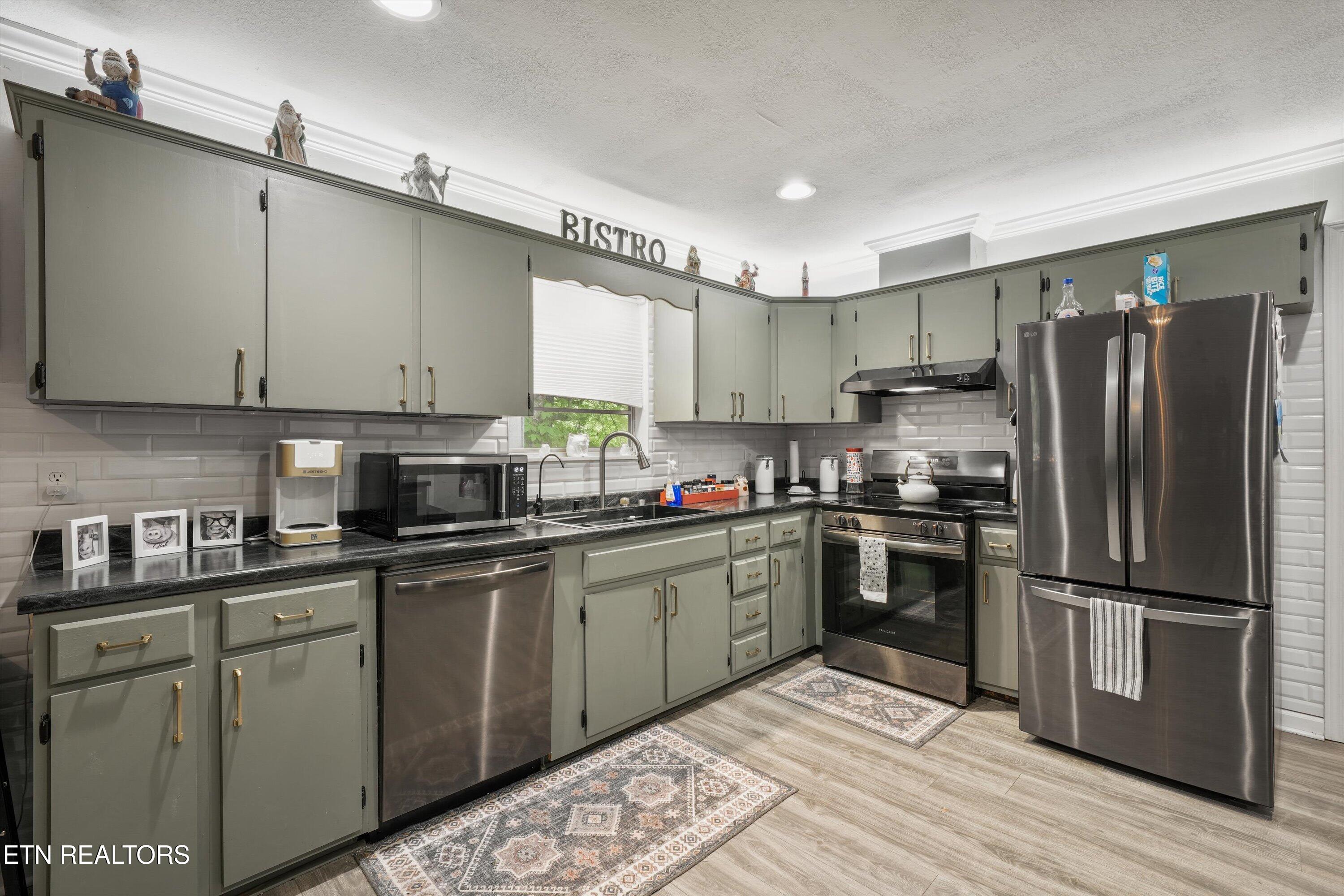 1659 Middlesettlements Road Maryville TN 37801