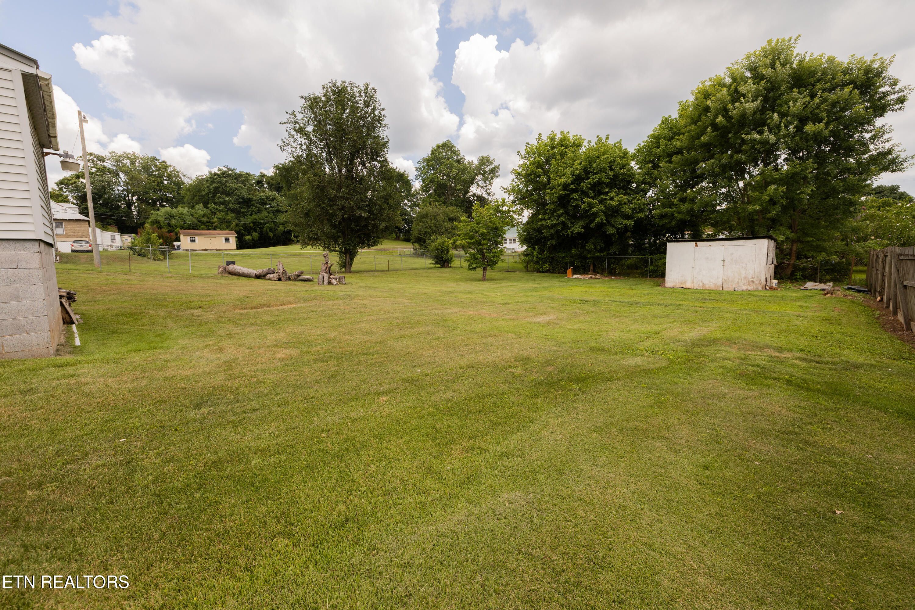 305 W Bronson Street Sparta TN 38583