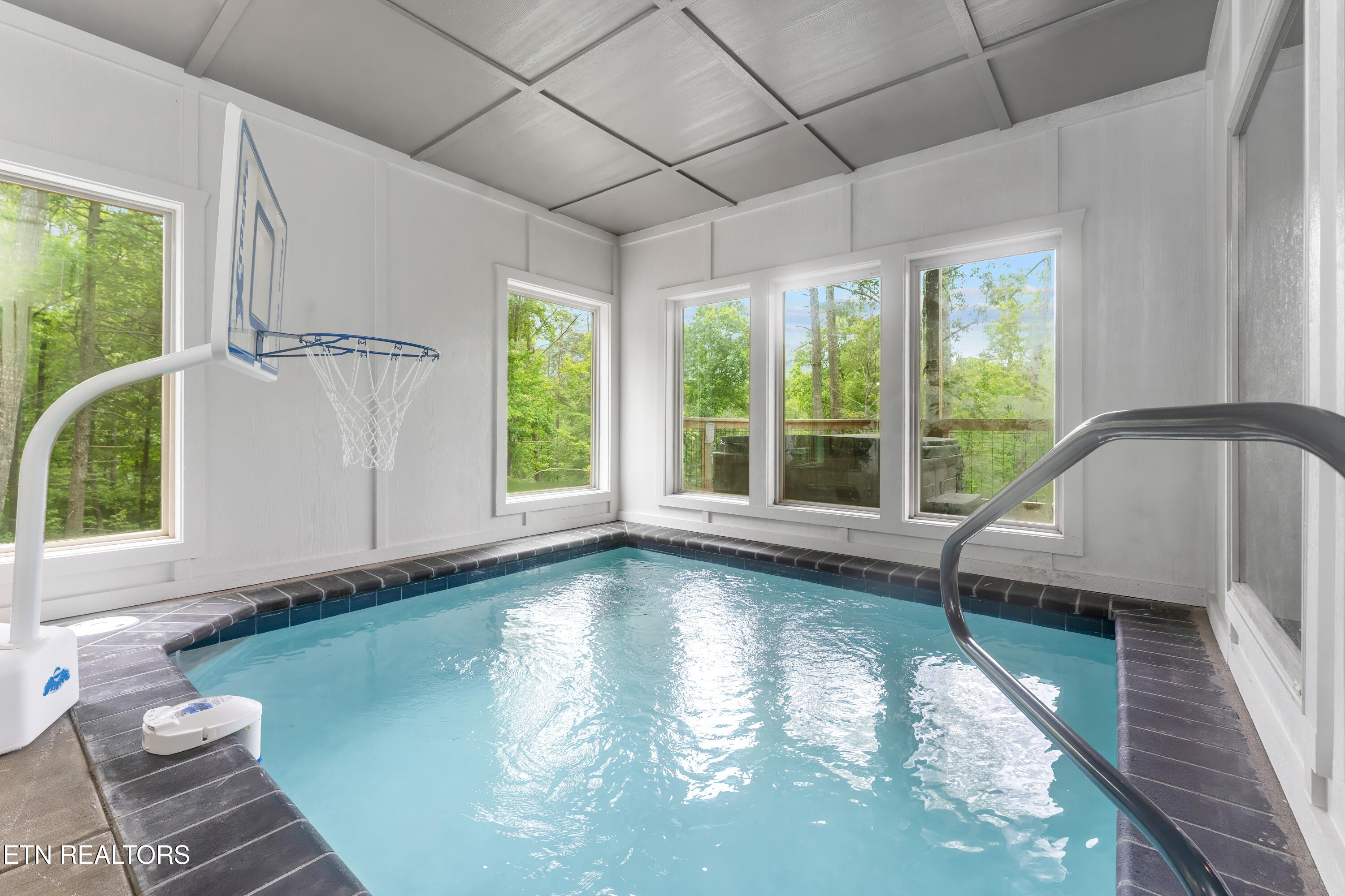 2932 Ginas Way Sevierville TN 37862