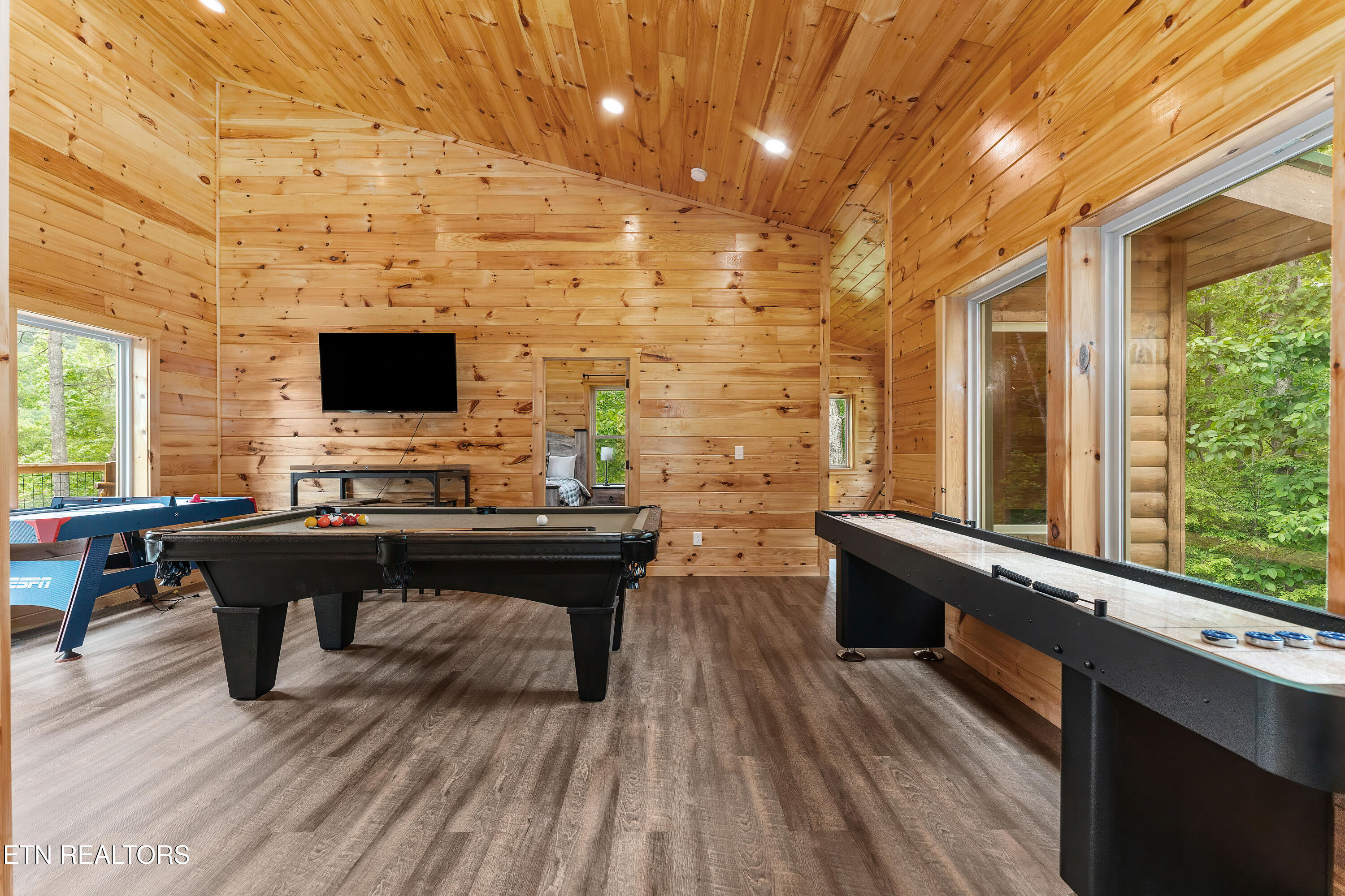 2932 Ginas Way Sevierville TN 37862