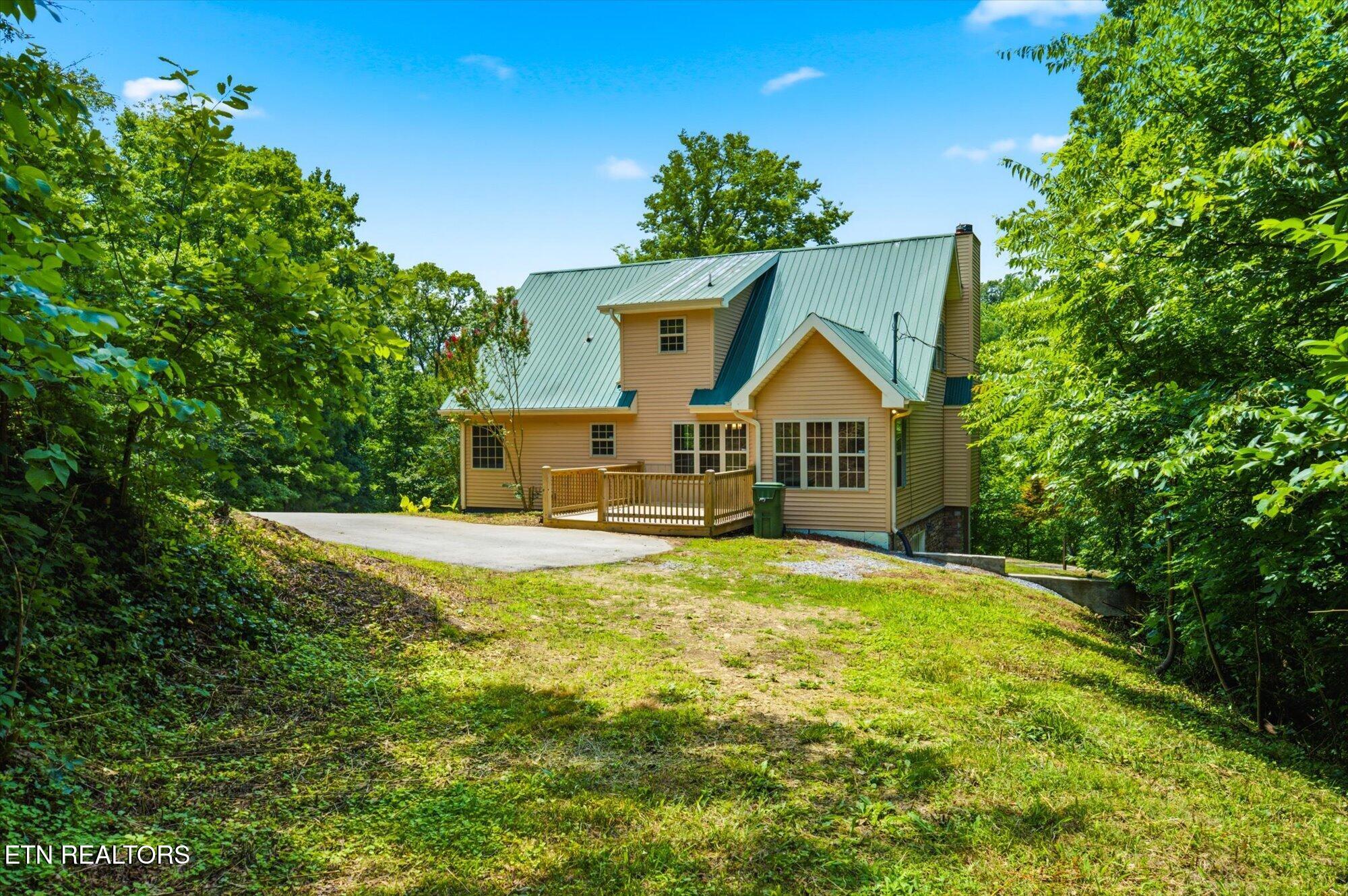 1134 Deer Trail Way Seymour TN 37865