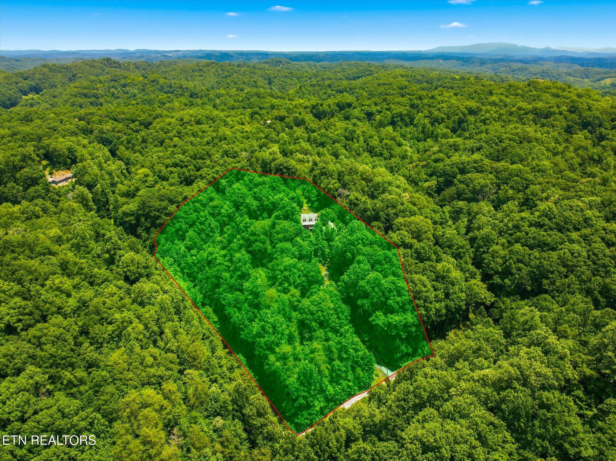 1134 Deer Trail Way Seymour TN 37865