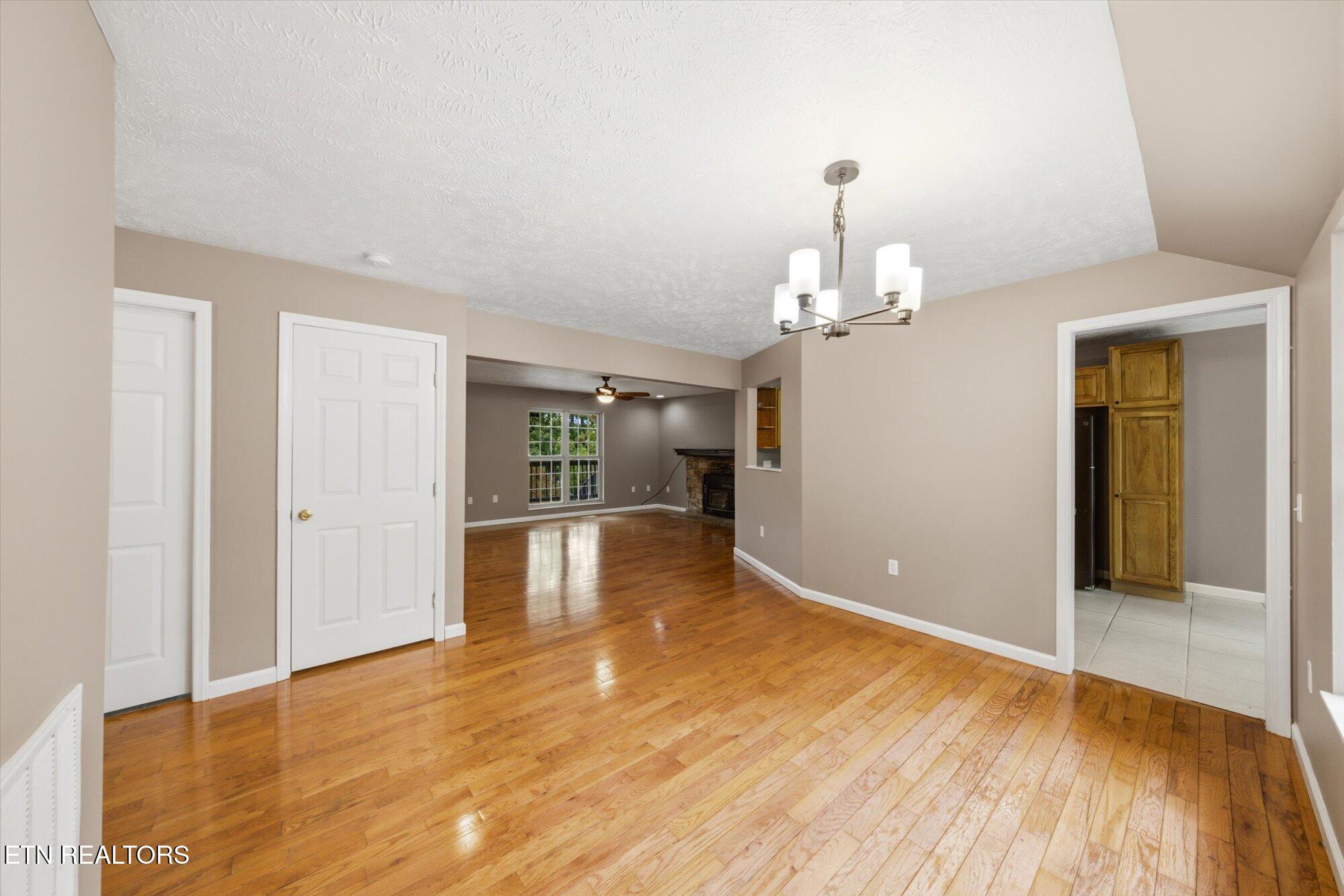 1134 Deer Trail Way Seymour TN 37865
