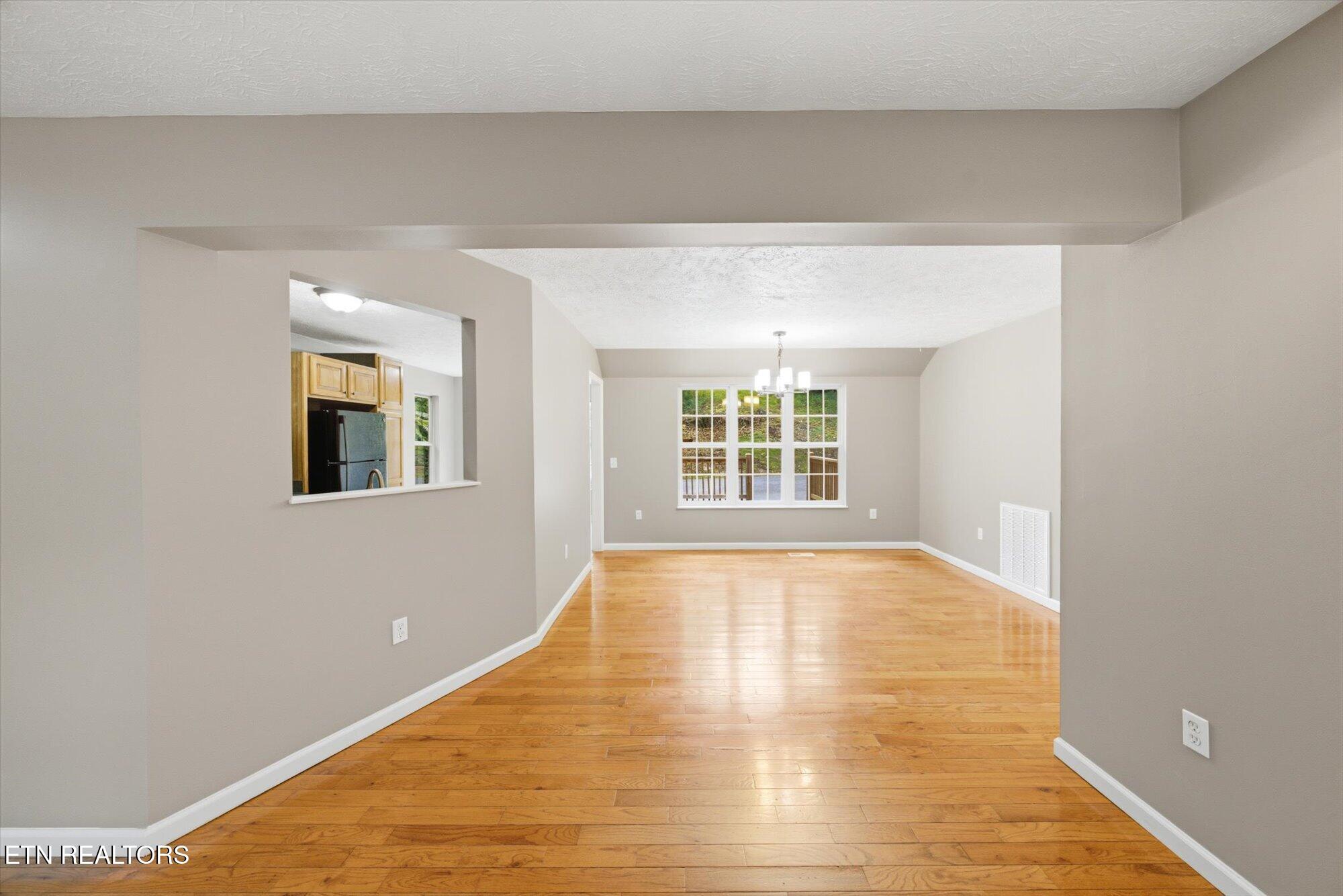 1134 Deer Trail Way Seymour TN 37865