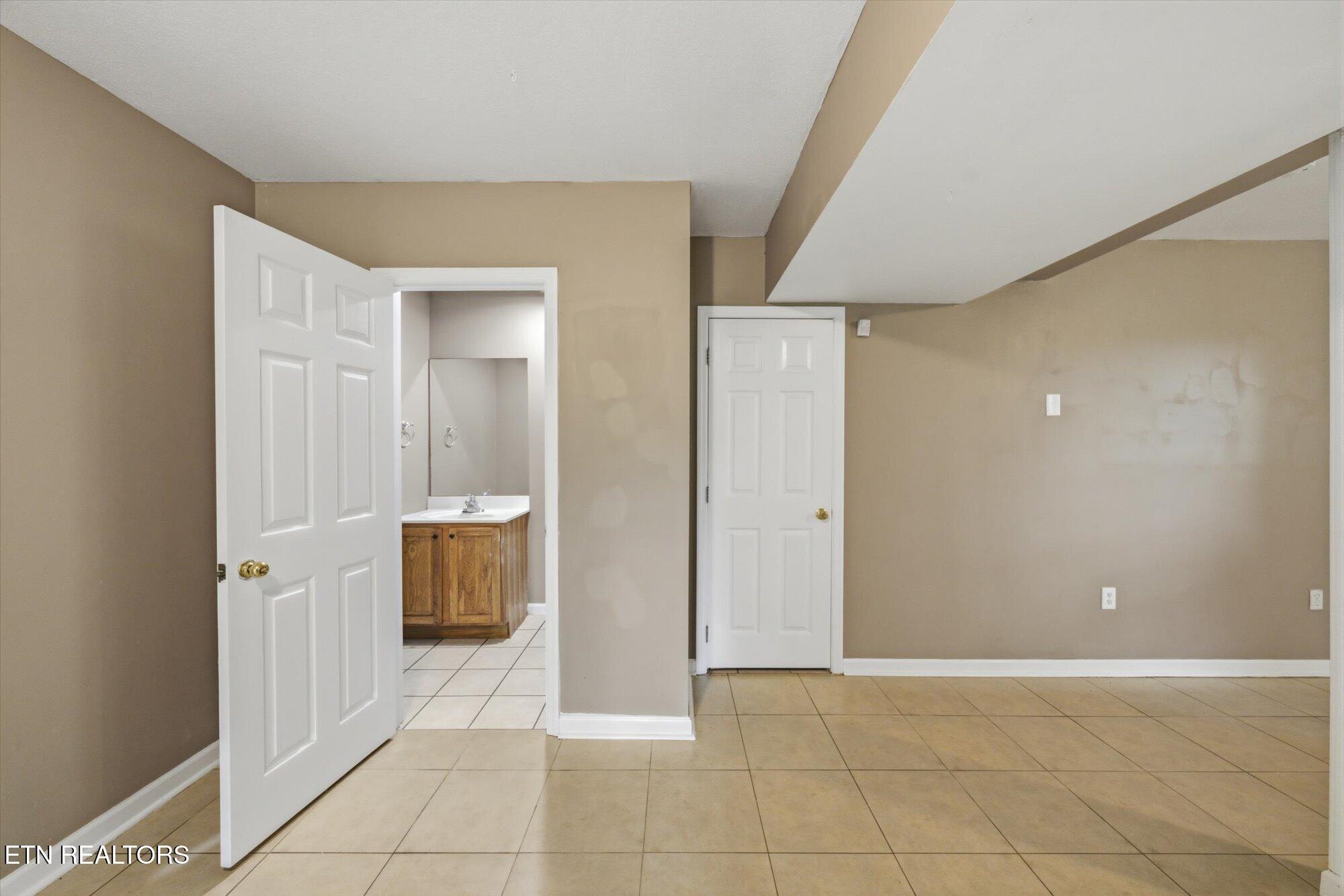 1134 Deer Trail Way Seymour TN 37865