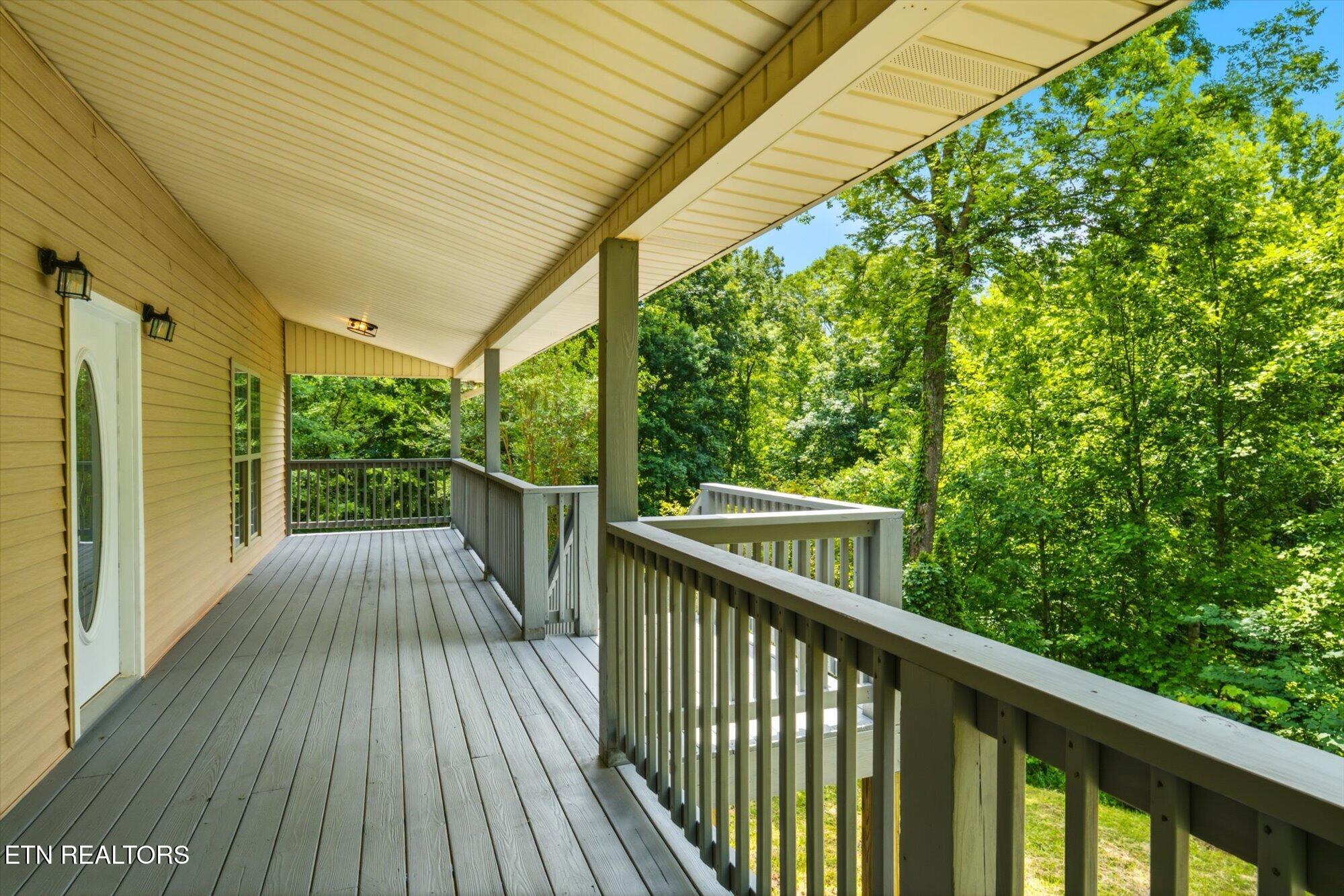 1134 Deer Trail Way Seymour TN 37865