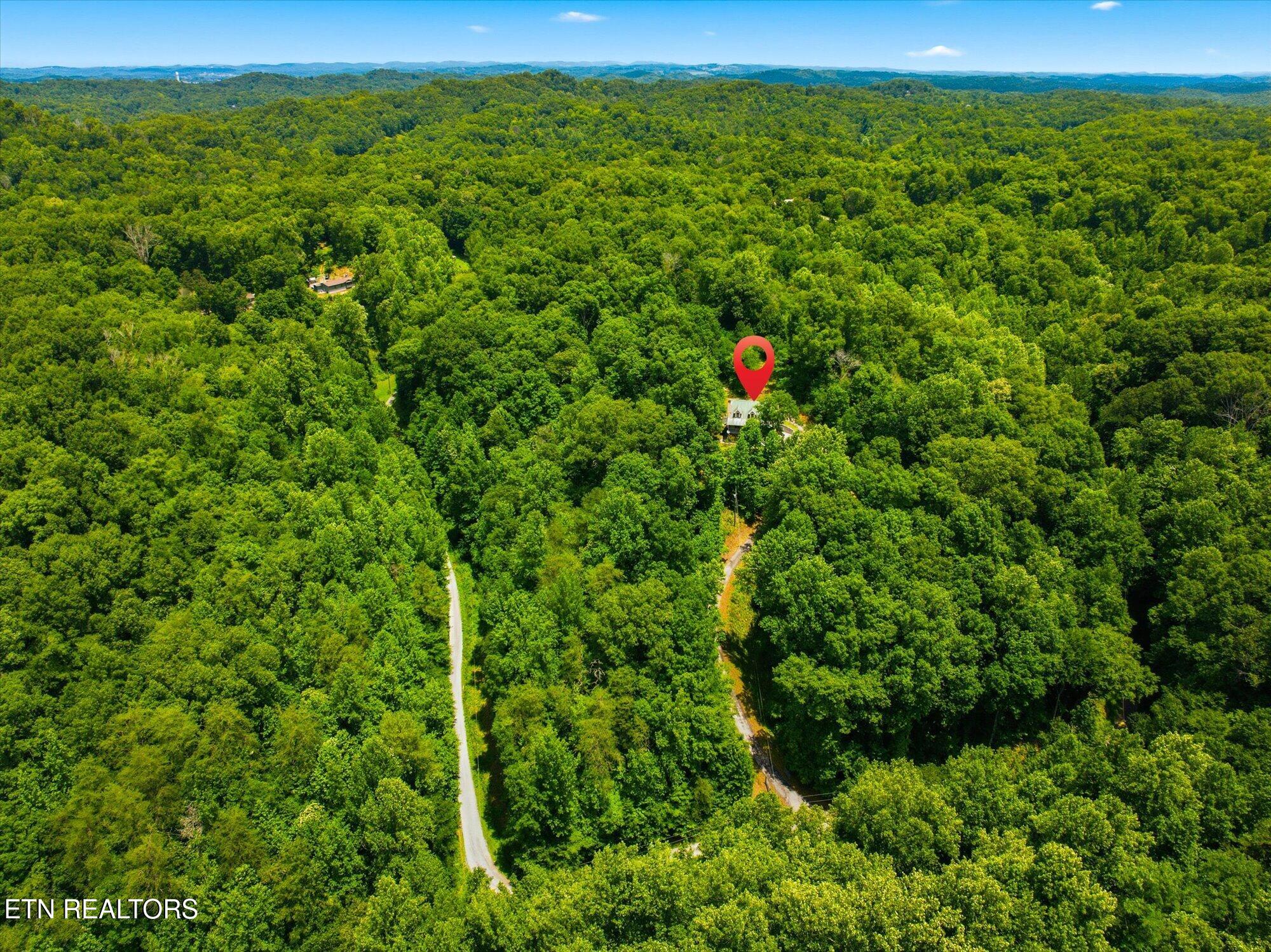 1134 Deer Trail Way Seymour TN 37865