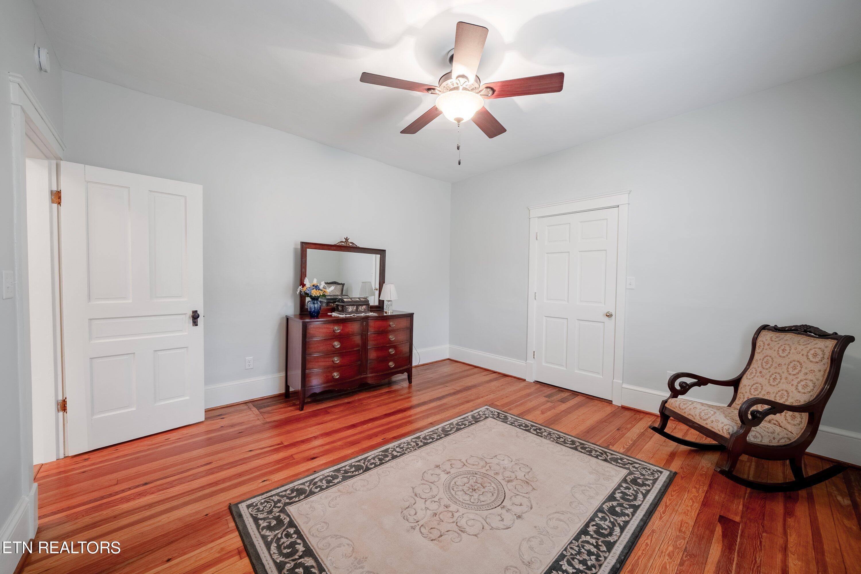 902 Chickamauga Avenue Knoxville TN 37917