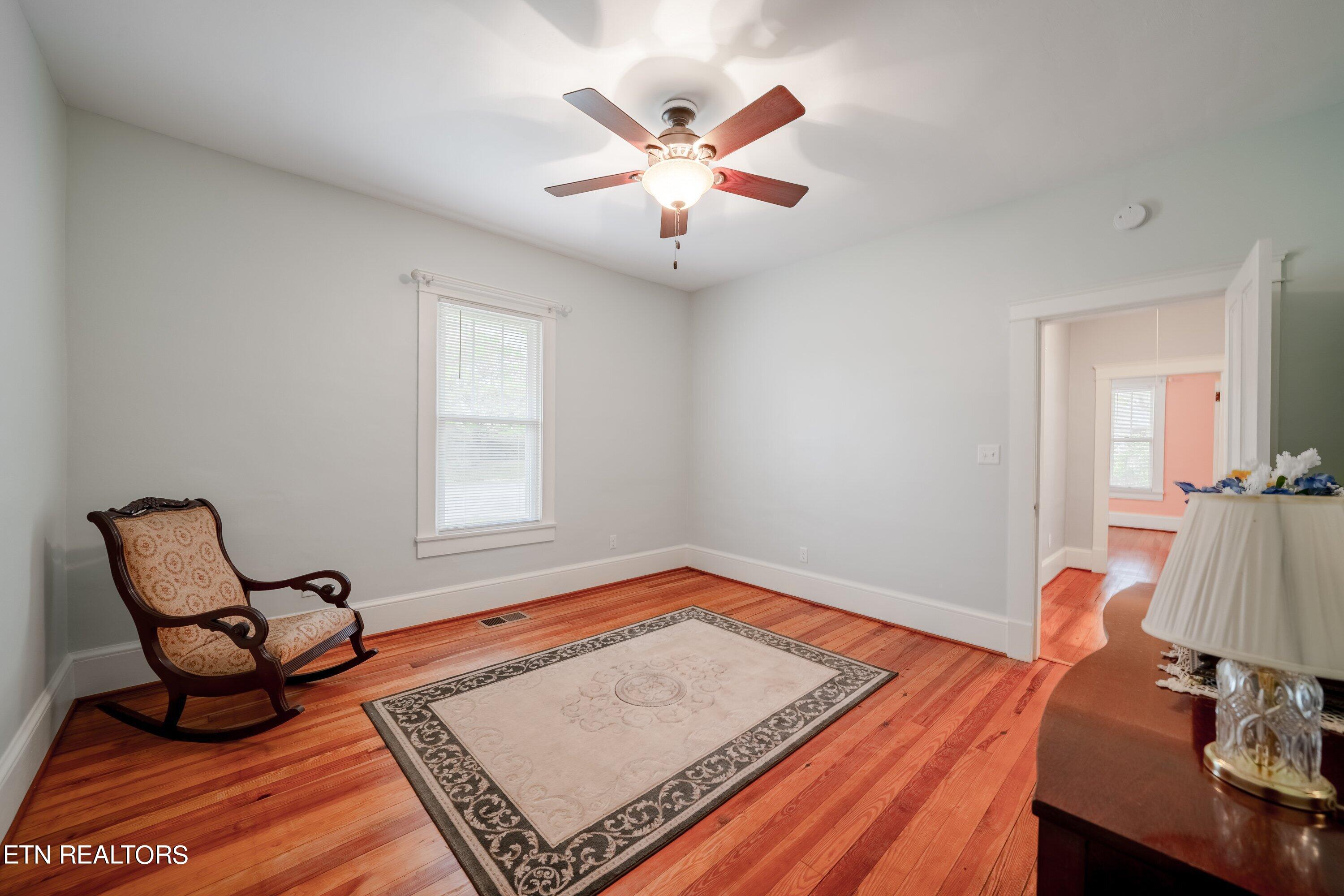 902 Chickamauga Avenue Knoxville TN 37917
