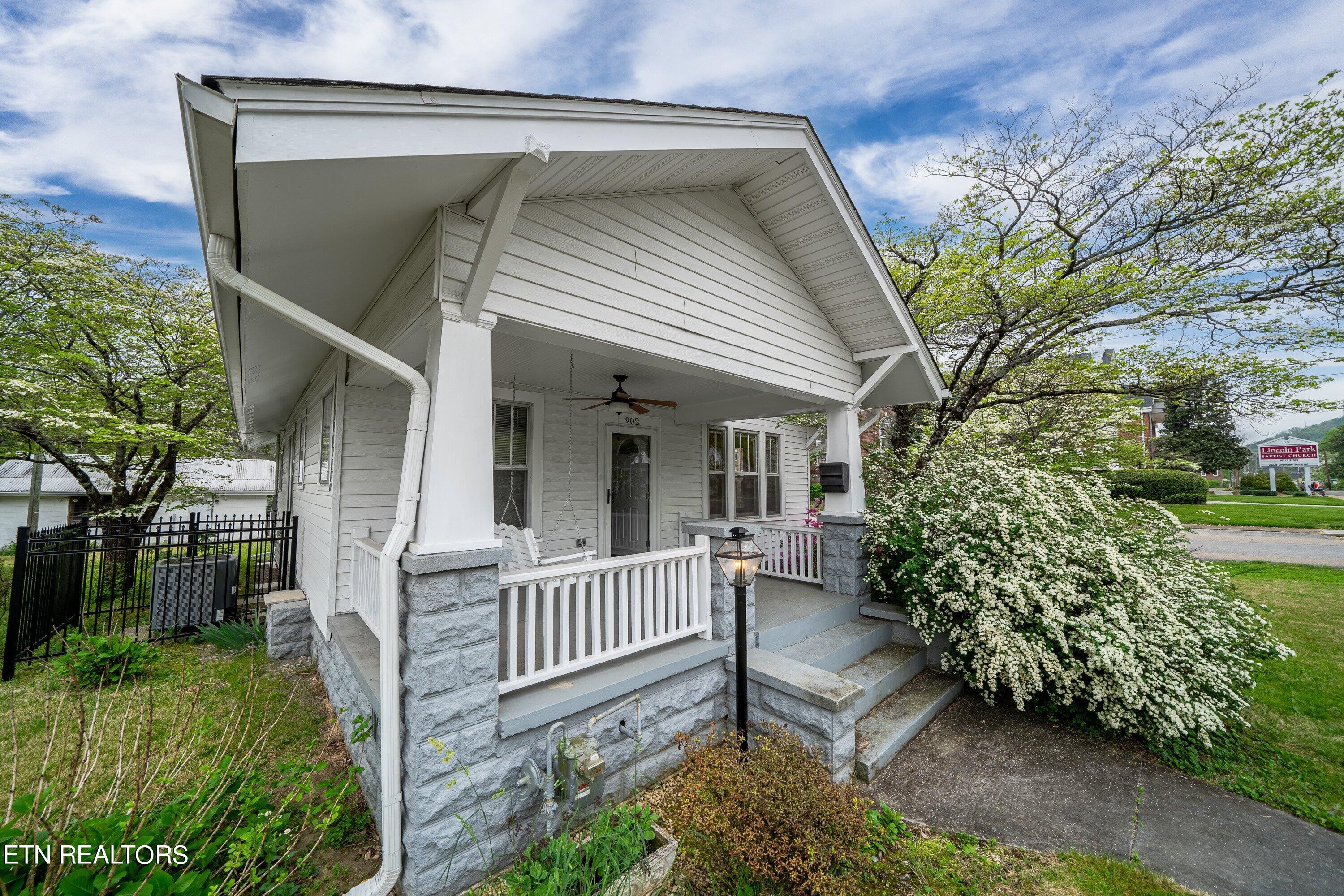 902 Chickamauga Avenue Knoxville TN 37917