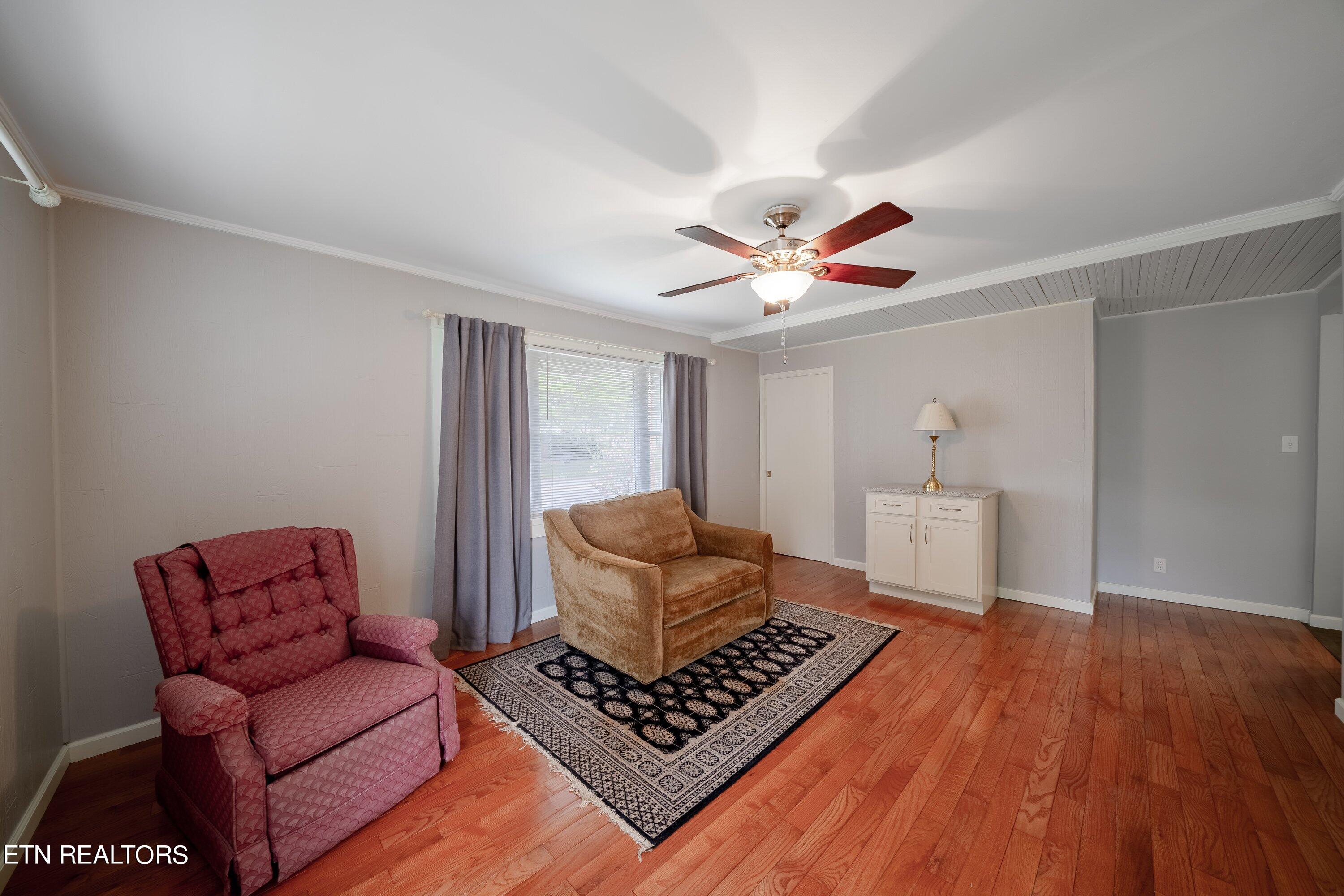902 Chickamauga Avenue Knoxville TN 37917