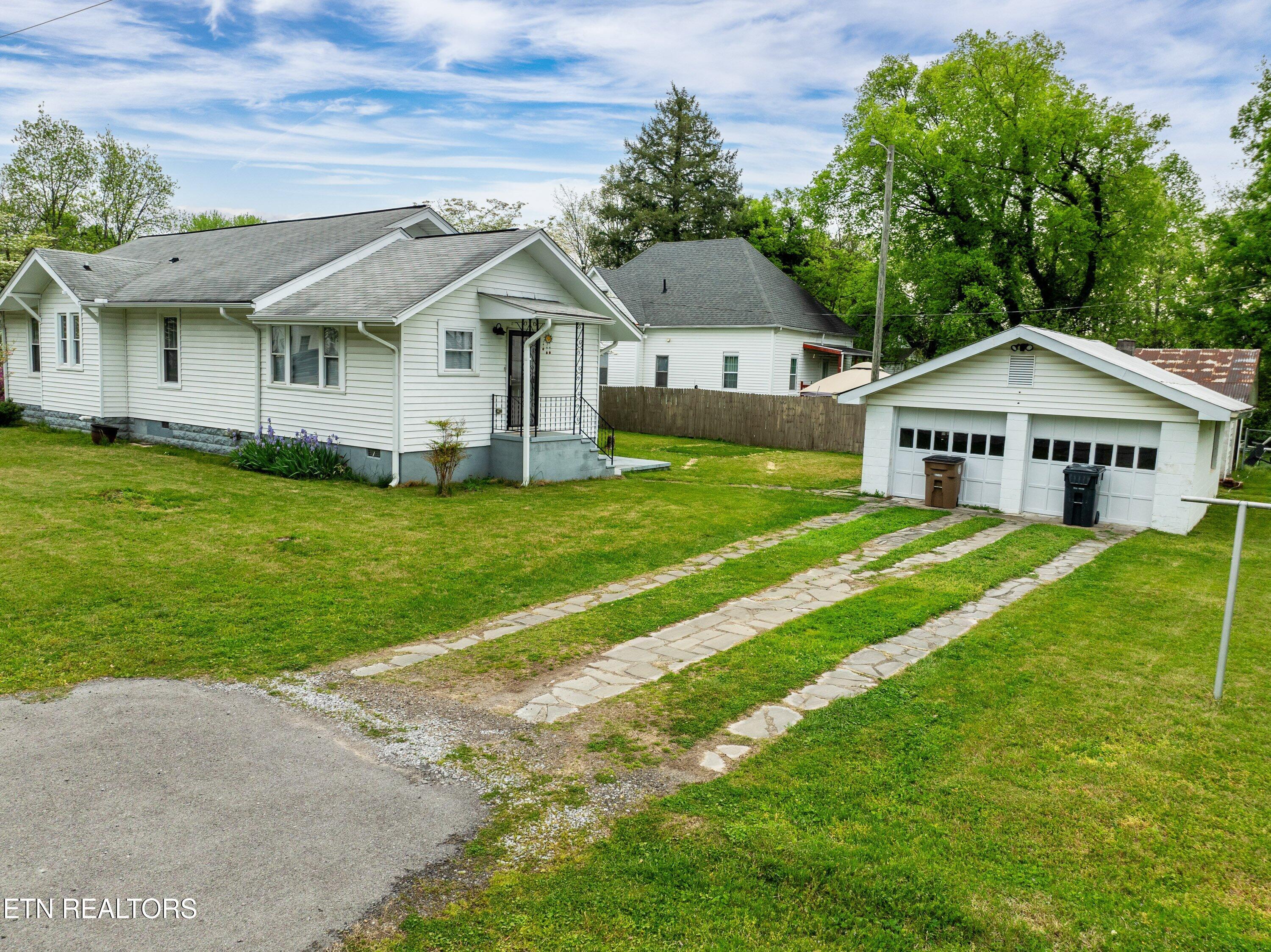 902 Chickamauga Avenue Knoxville TN 37917