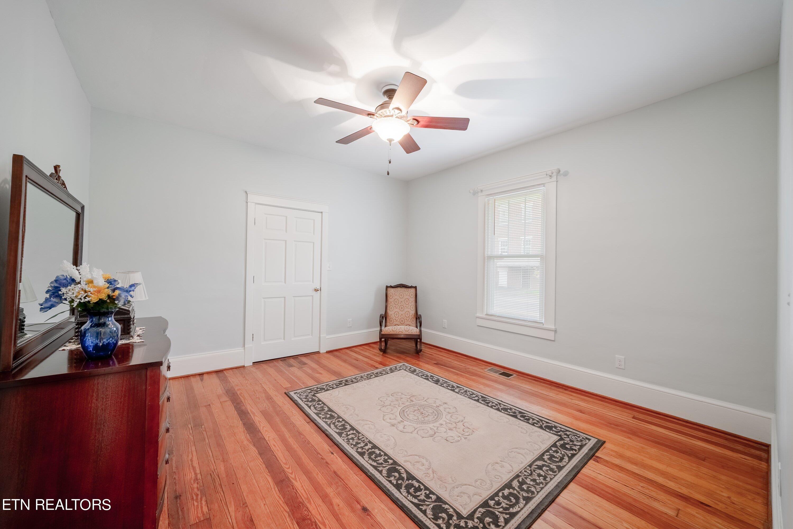 902 Chickamauga Avenue Knoxville TN 37917
