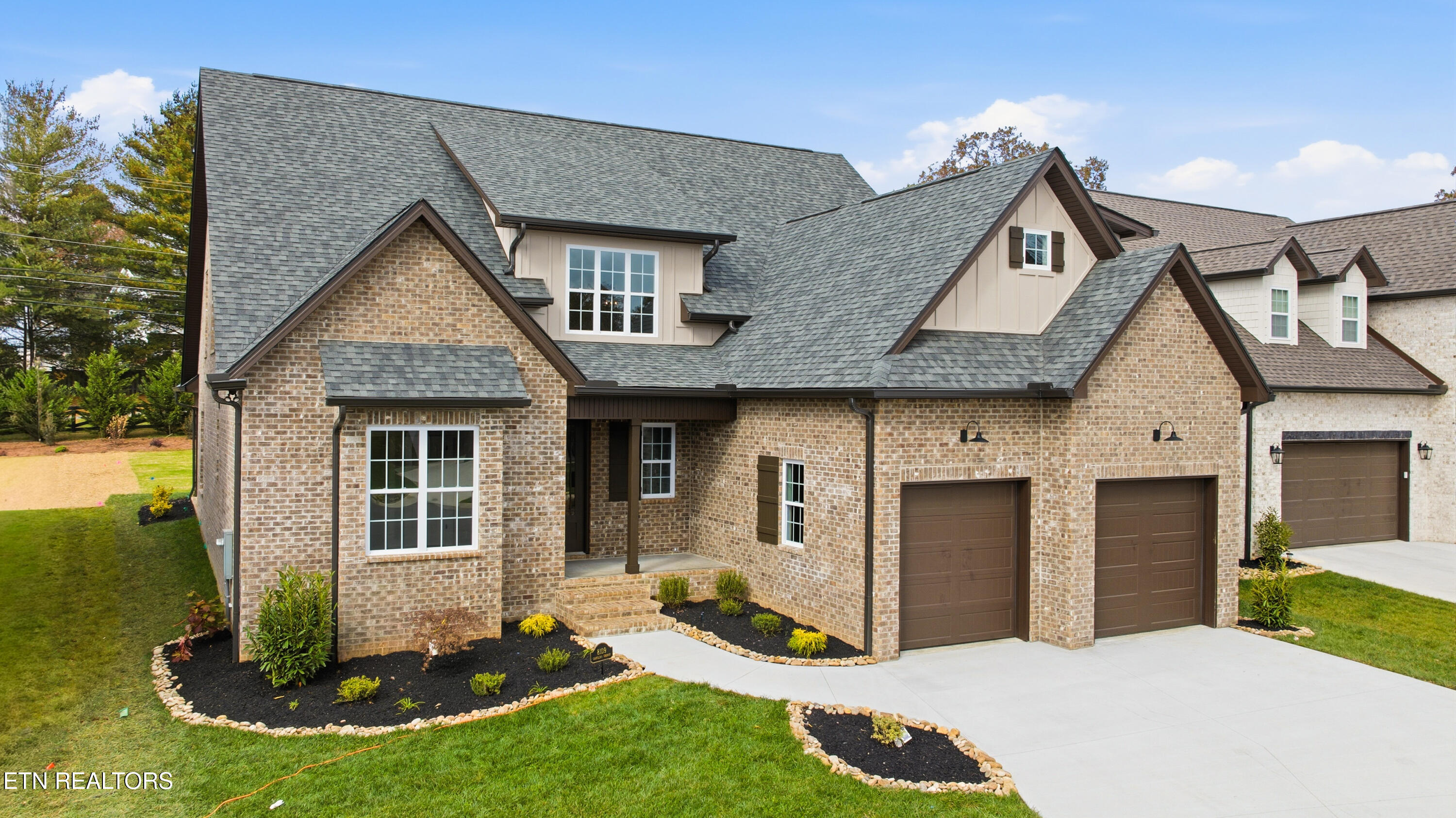 8109 Carolina Cherry Lane Knoxville TN 37919