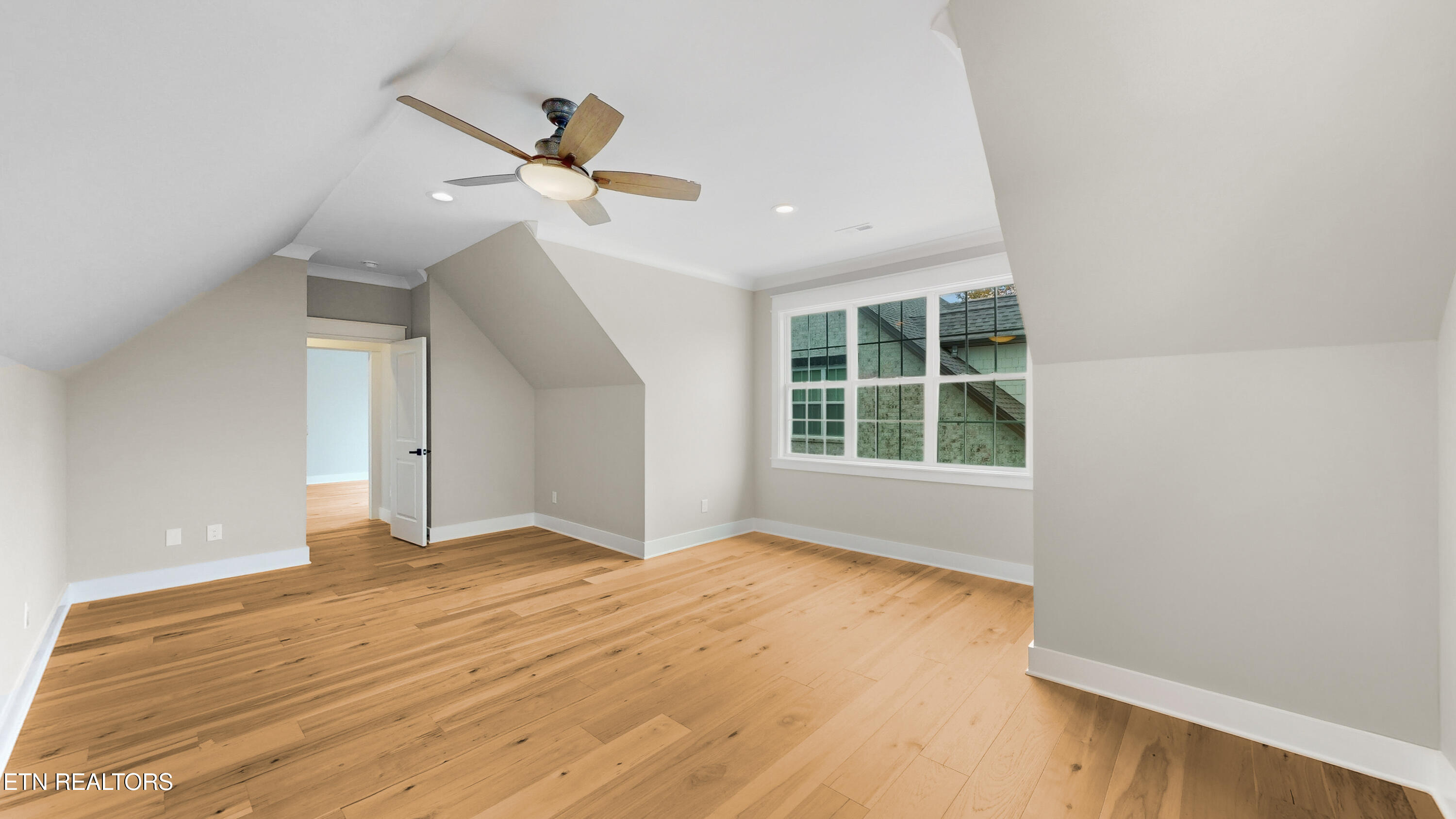 8109 Carolina Cherry Lane Knoxville TN 37919