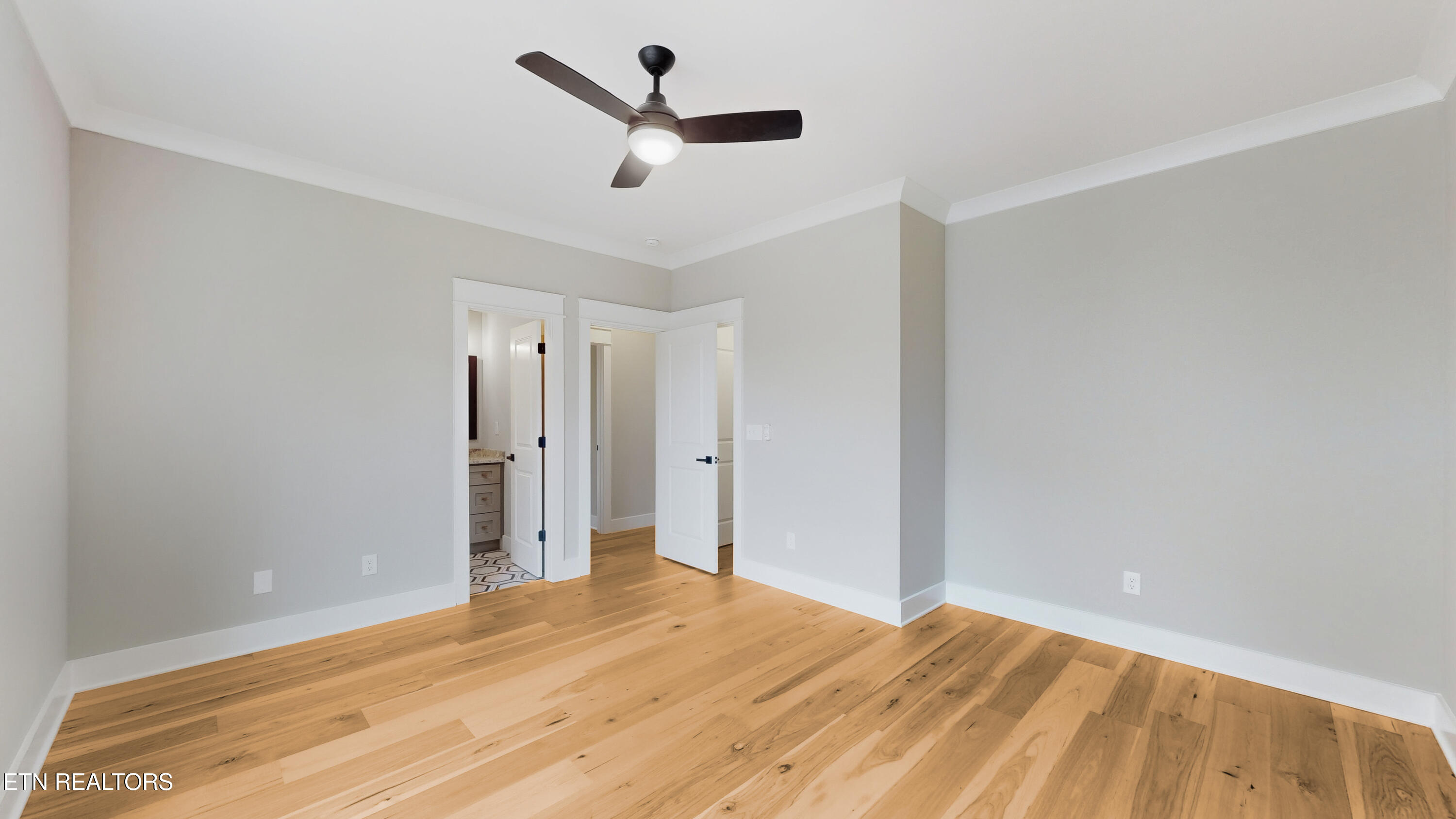 8109 Carolina Cherry Lane Knoxville TN 37919