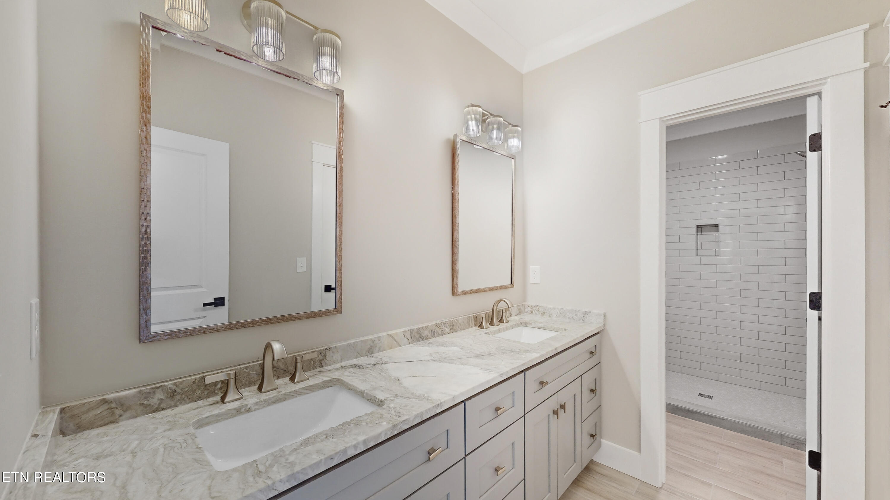 8109 Carolina Cherry Lane Knoxville TN 37919