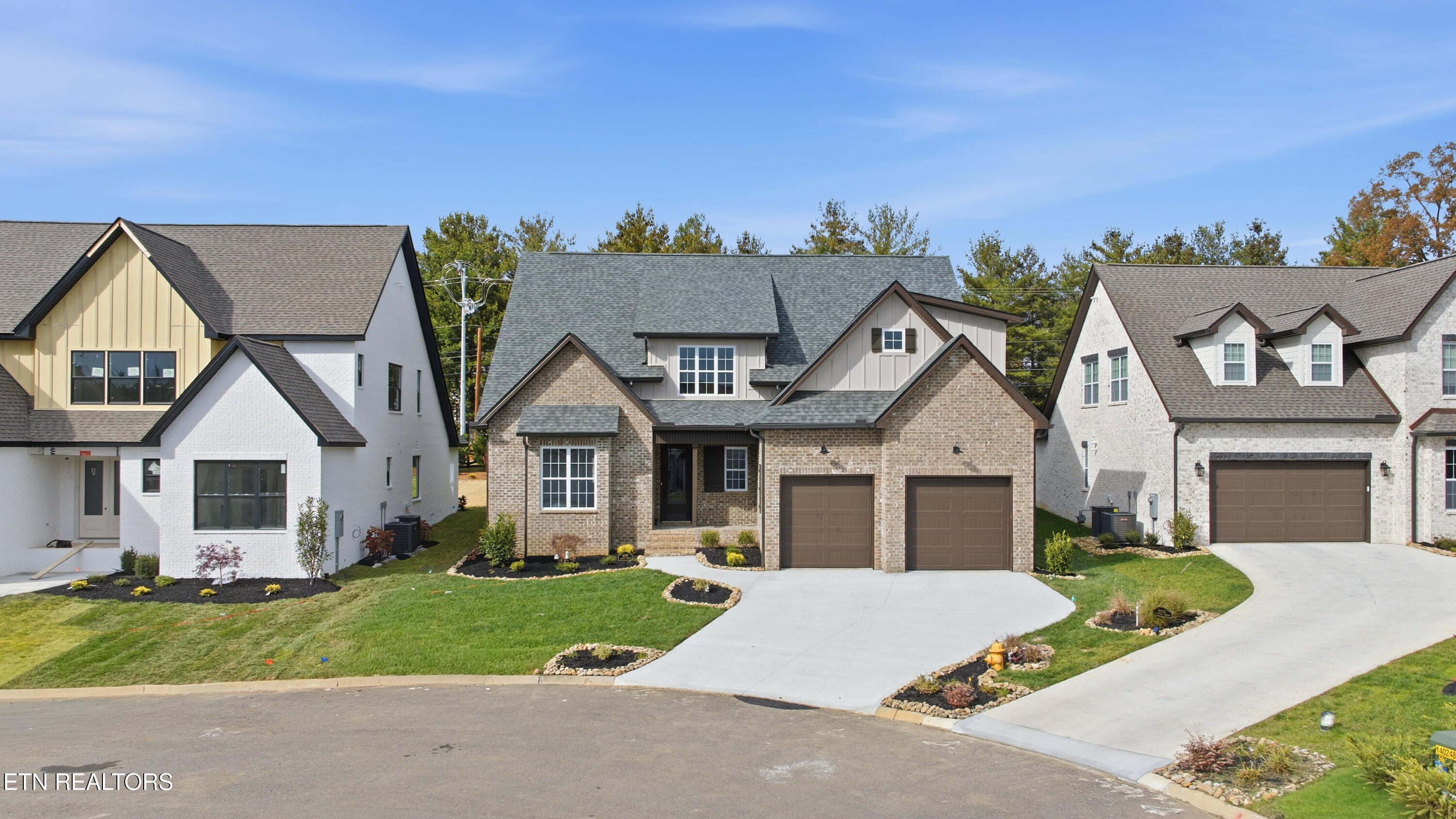 8109 Carolina Cherry Lane Knoxville TN 37919