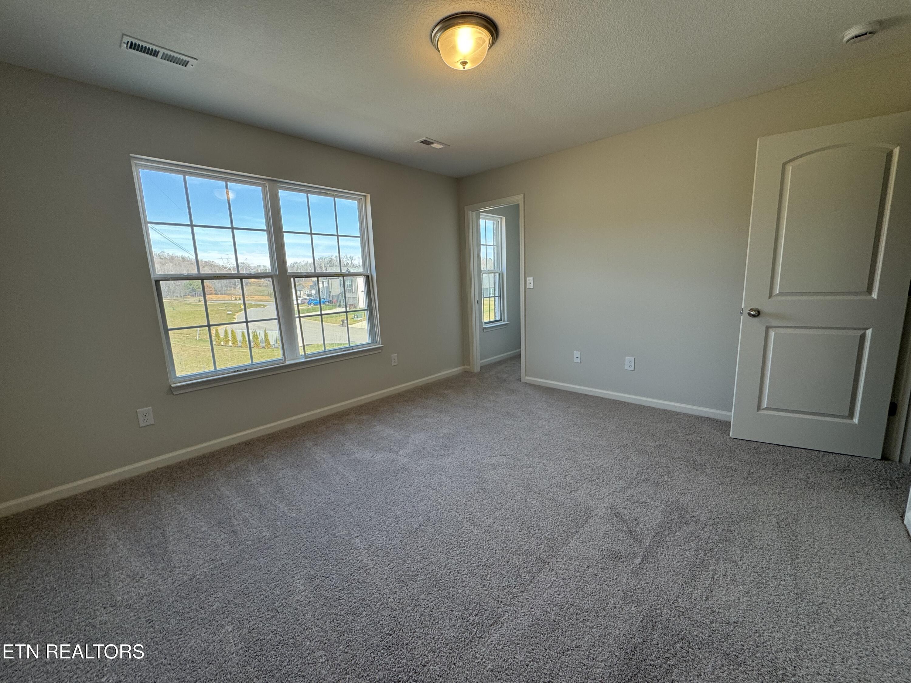 8906 Keenberg Lane Knoxville TN 37931