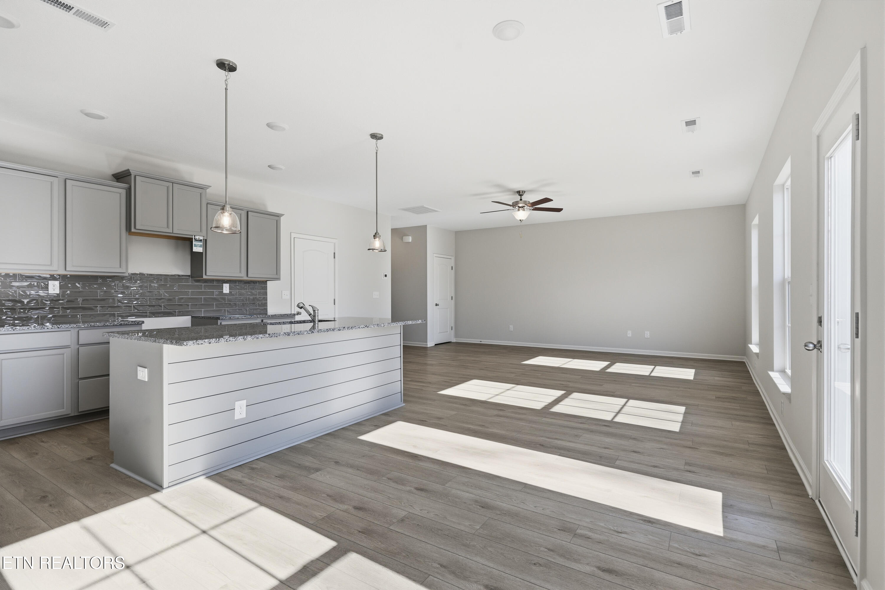8906 Keenberg Lane Knoxville TN 37931