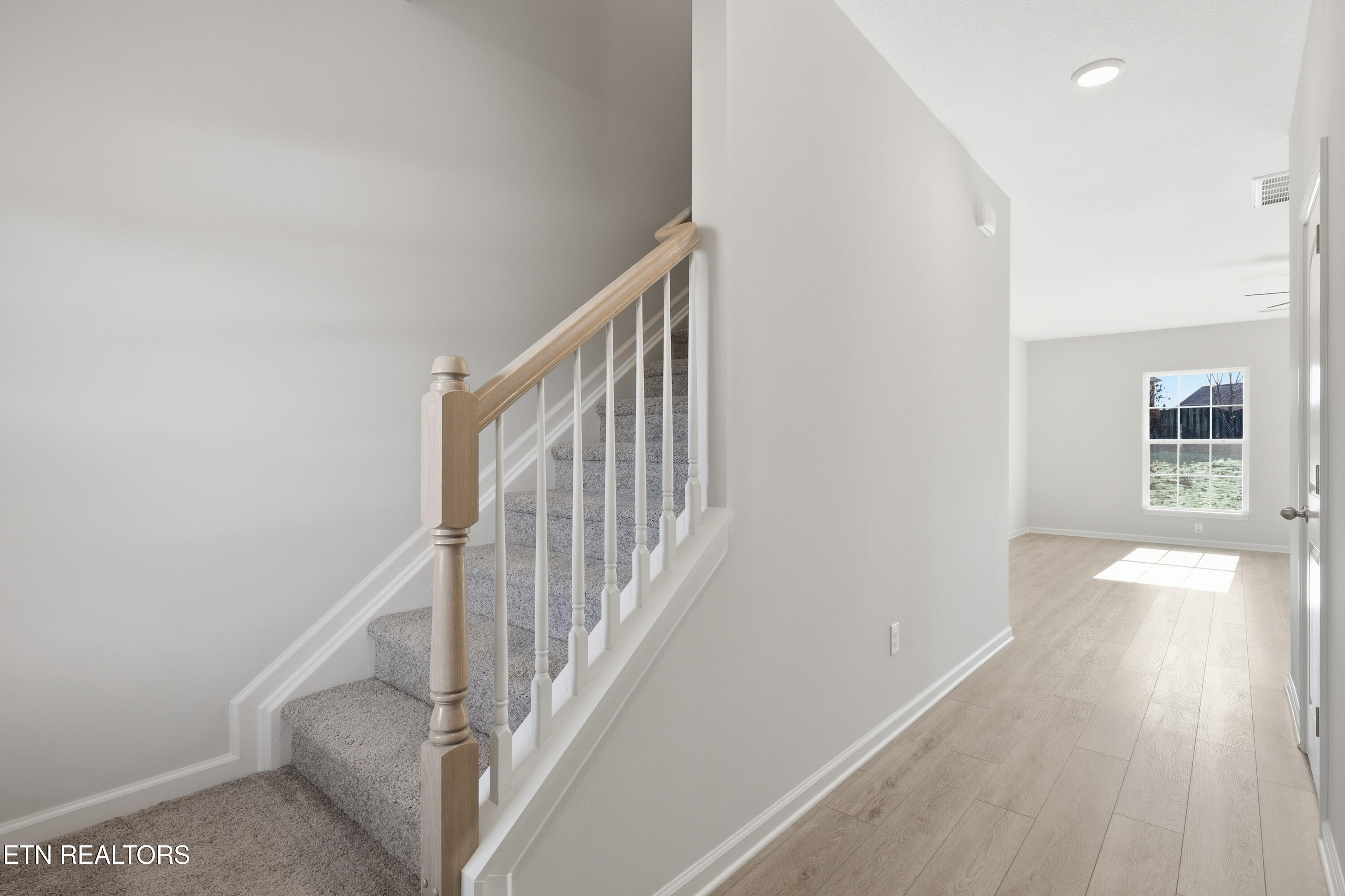 8906 Keenberg Lane Knoxville TN 37931