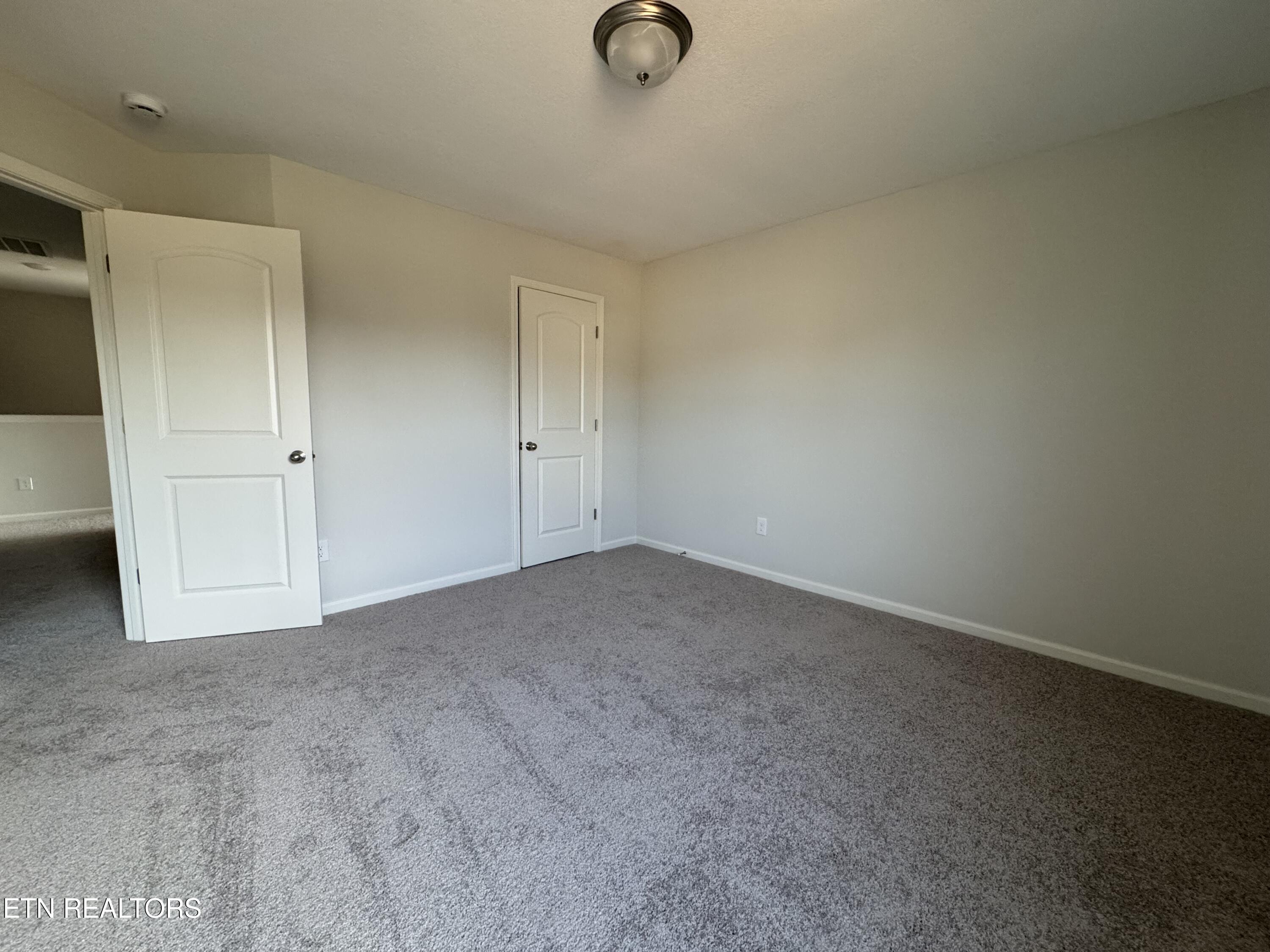 8906 Keenberg Lane Knoxville TN 37931