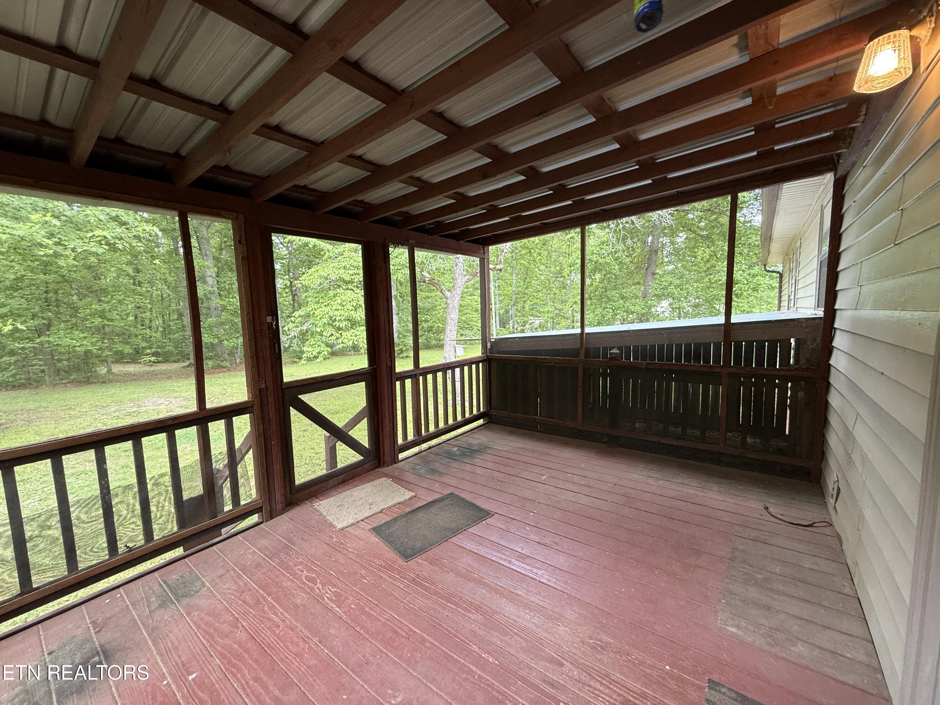 3422 Airport Road Rockwood TN 37854