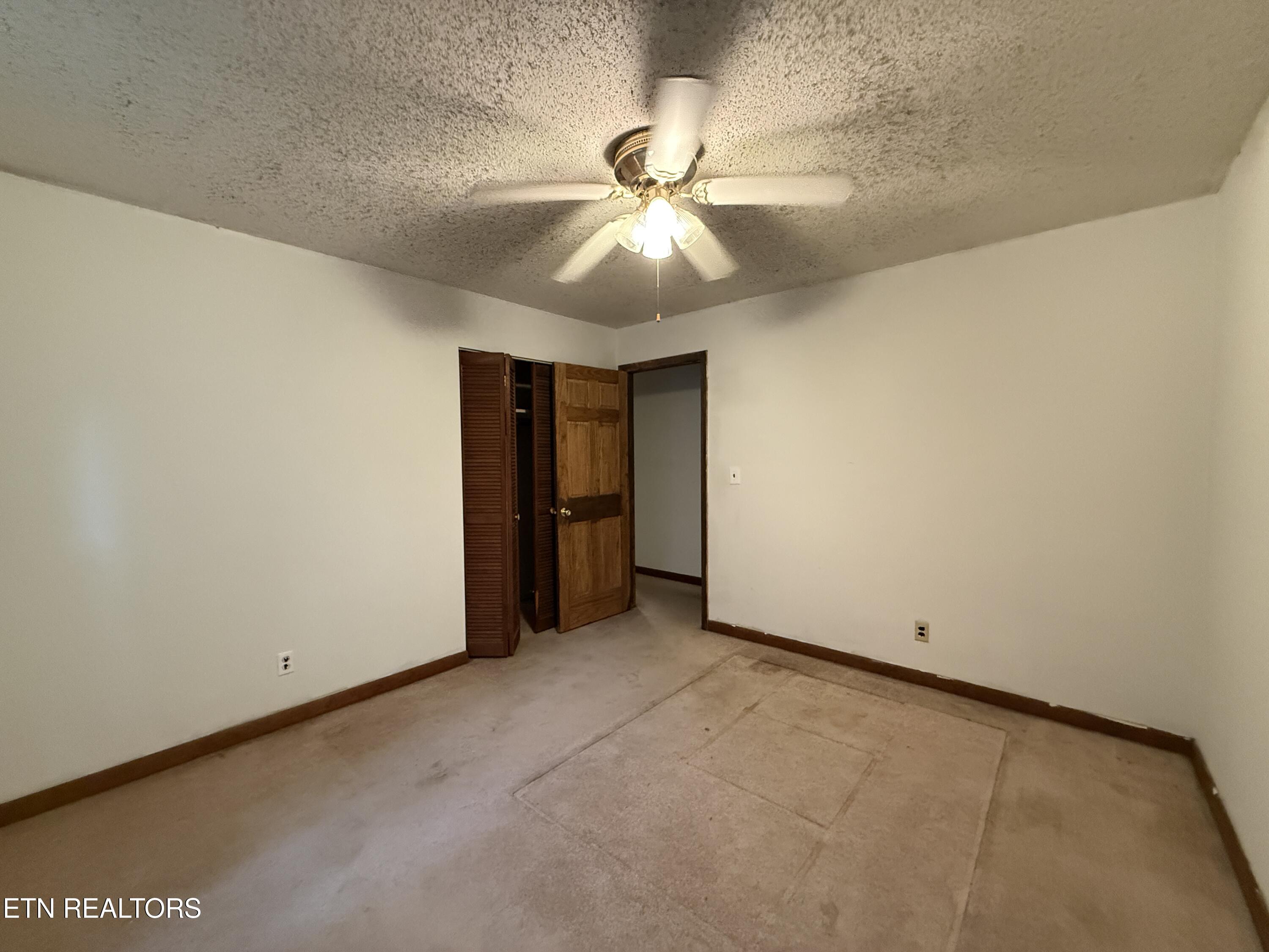 3422 Airport Road Rockwood TN 37854