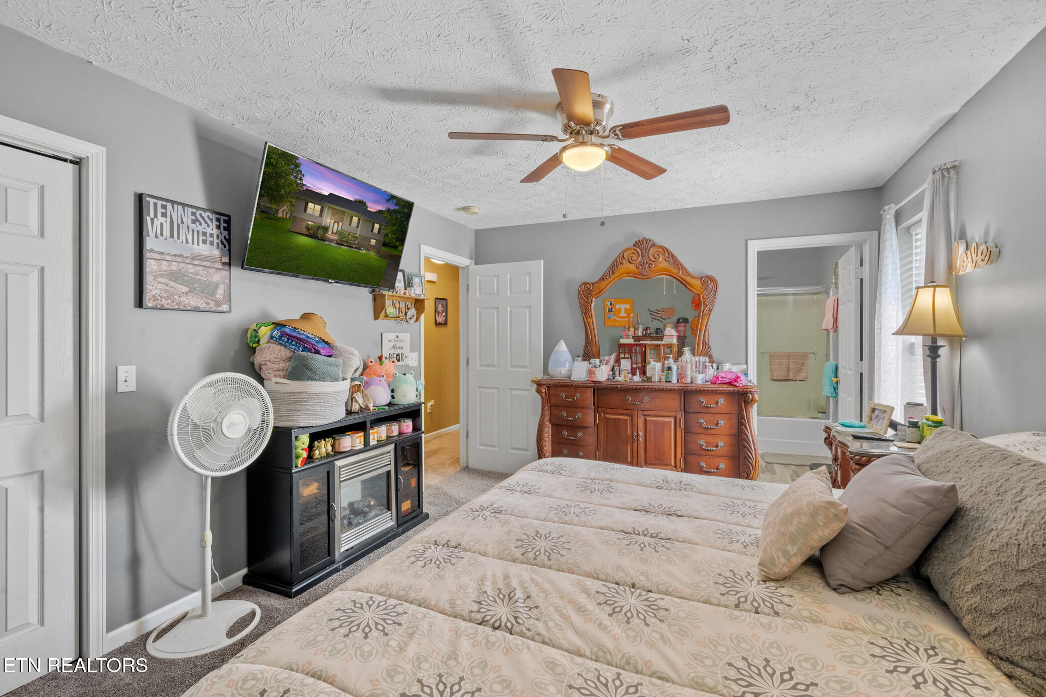 1717 Meadow Ridge Circle Sevierville TN 37862