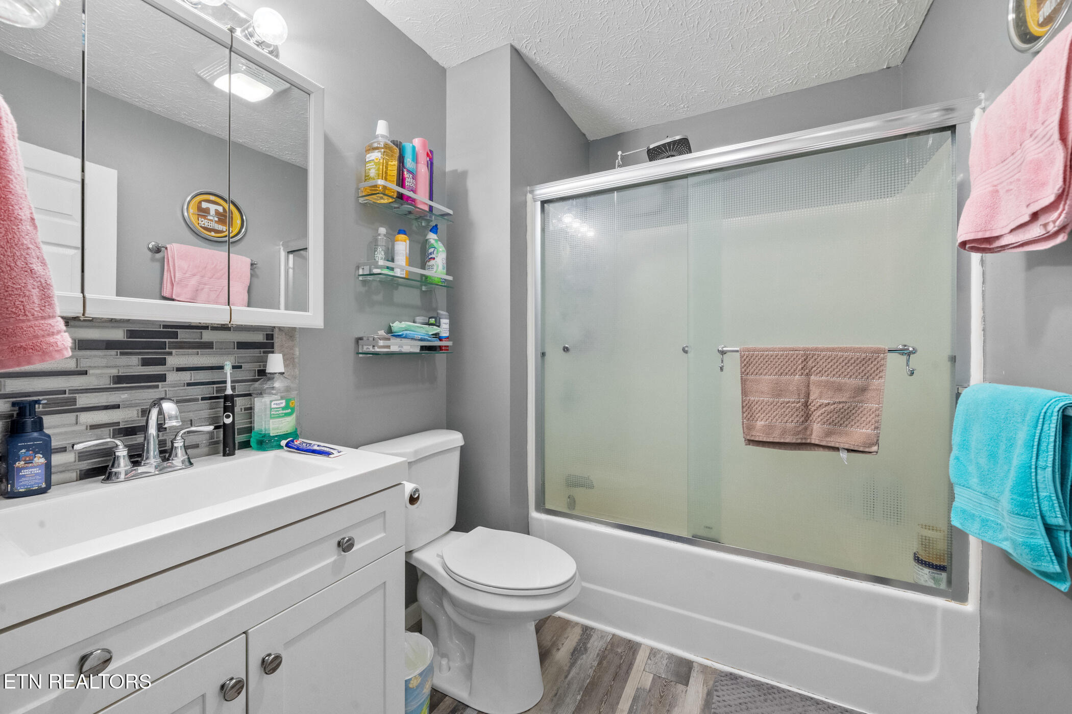 1717 Meadow Ridge Circle Sevierville TN 37862