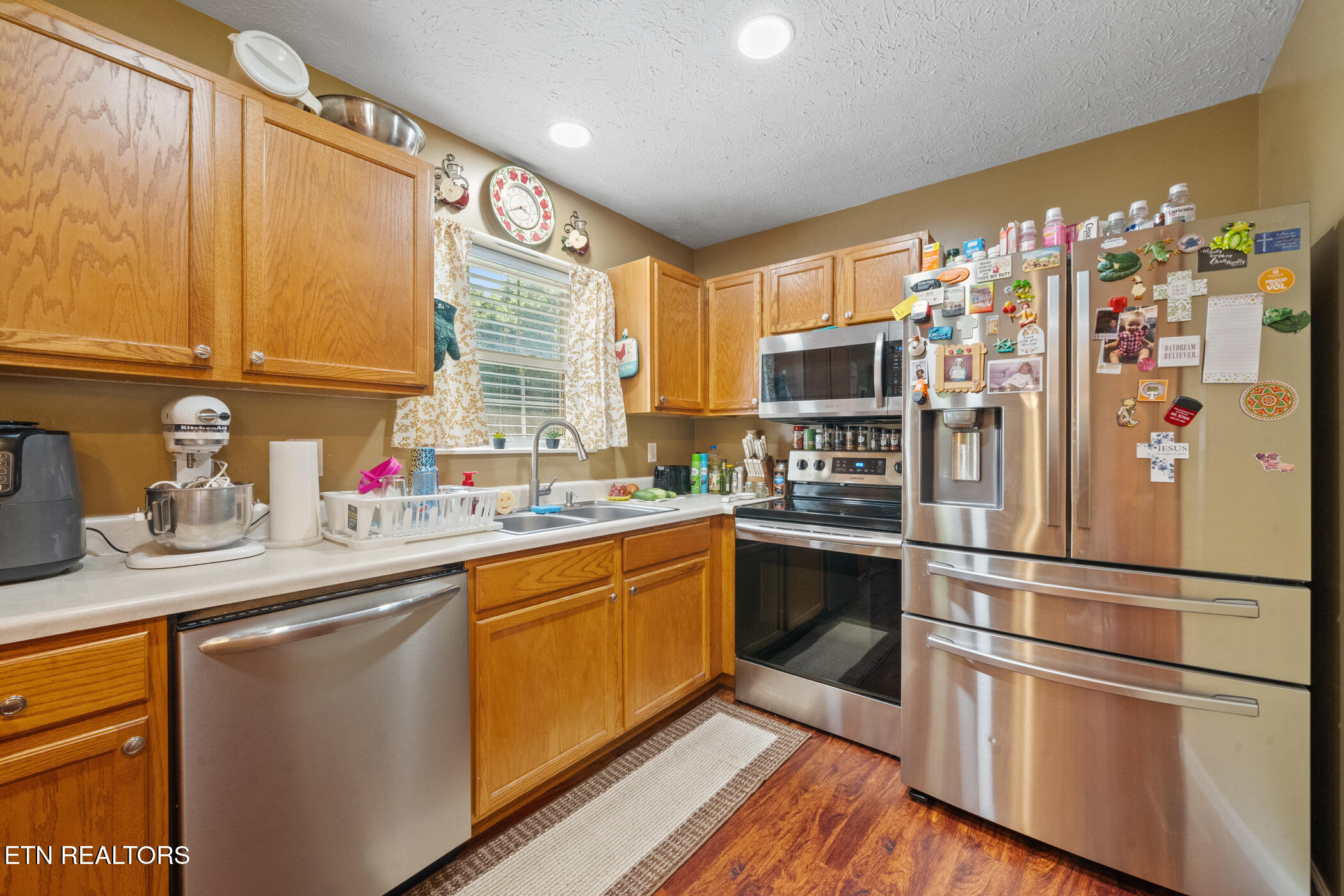 1717 Meadow Ridge Circle Sevierville TN 37862