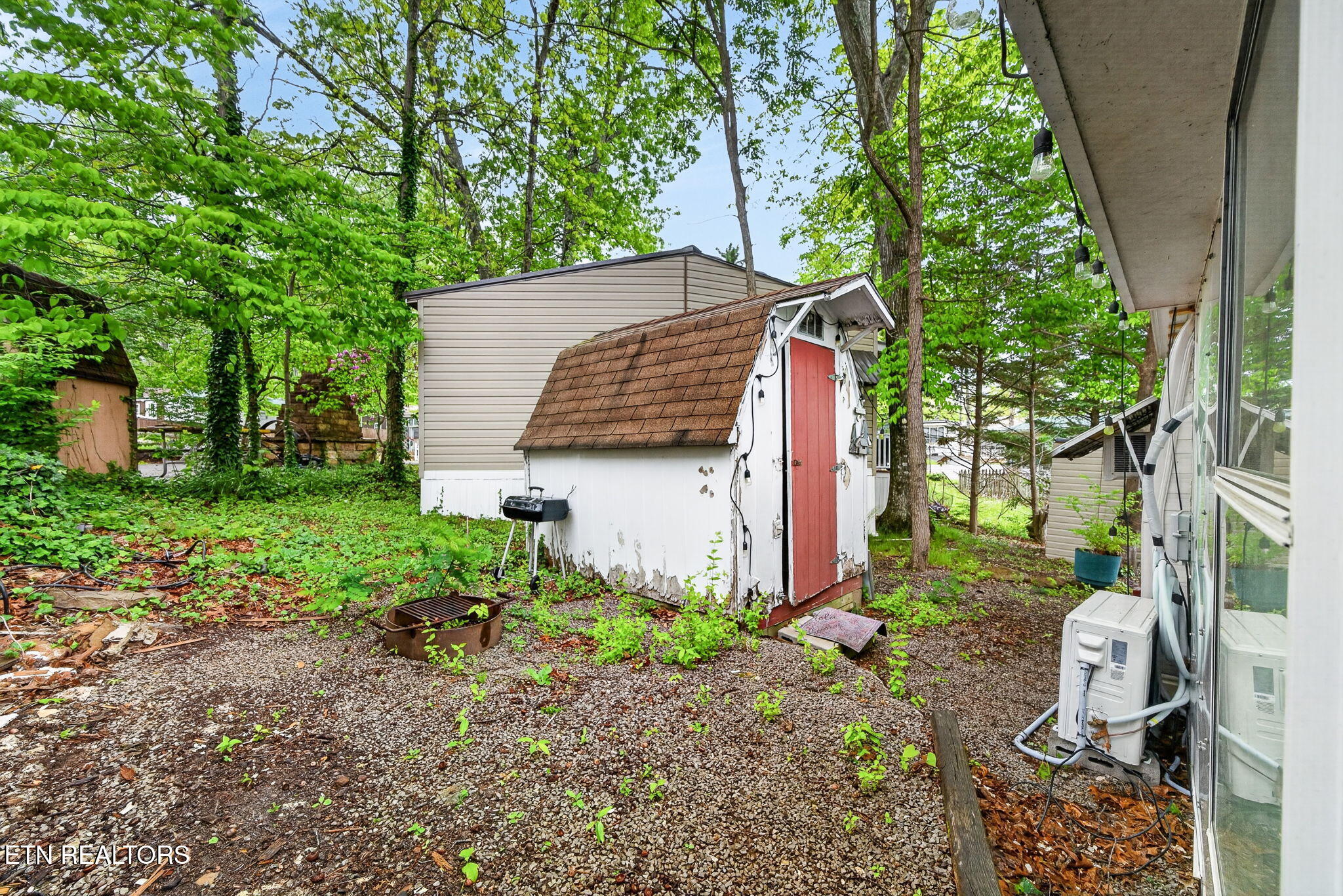 65 Seminole Road Crossville TN 38572