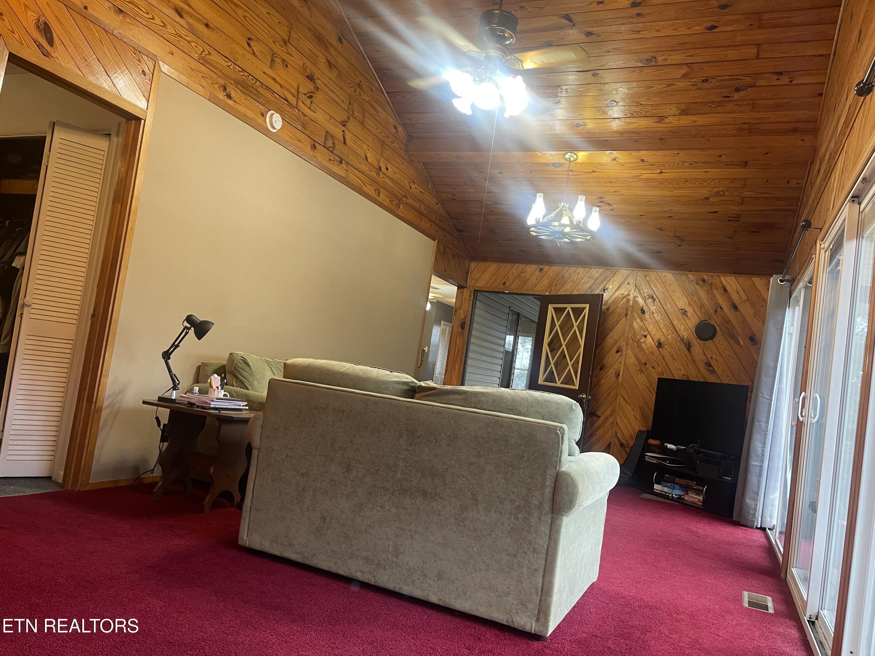 628 Nettleton Road Harrogate TN 37752