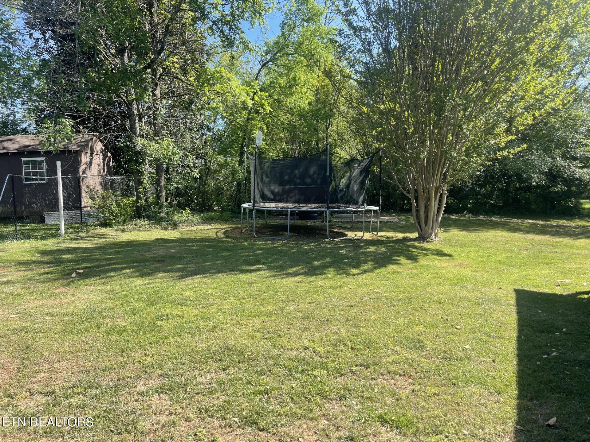 1239 Dossett Street Athens TN 37303