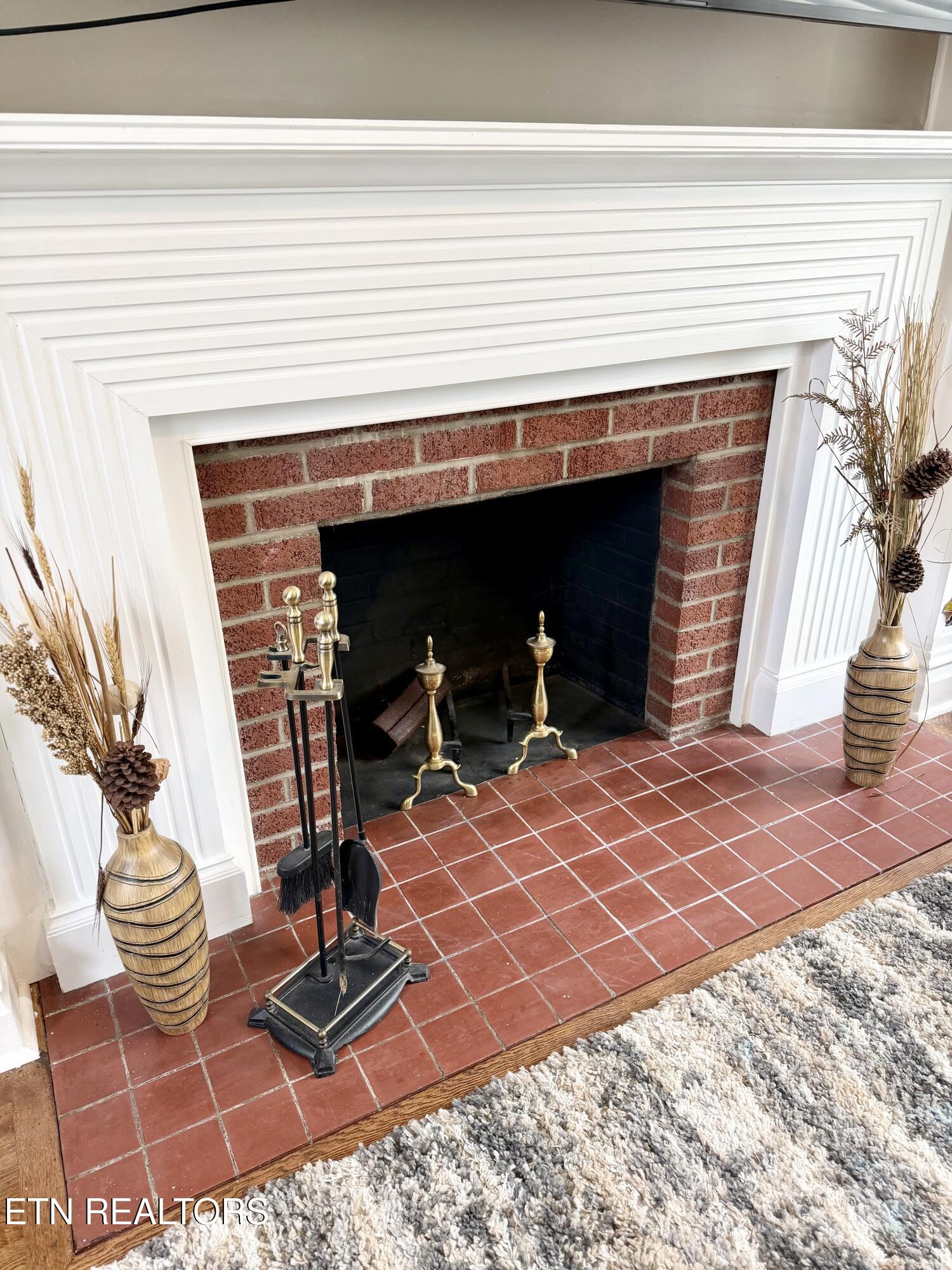 108 W Elm Street Lafollette TN 37766