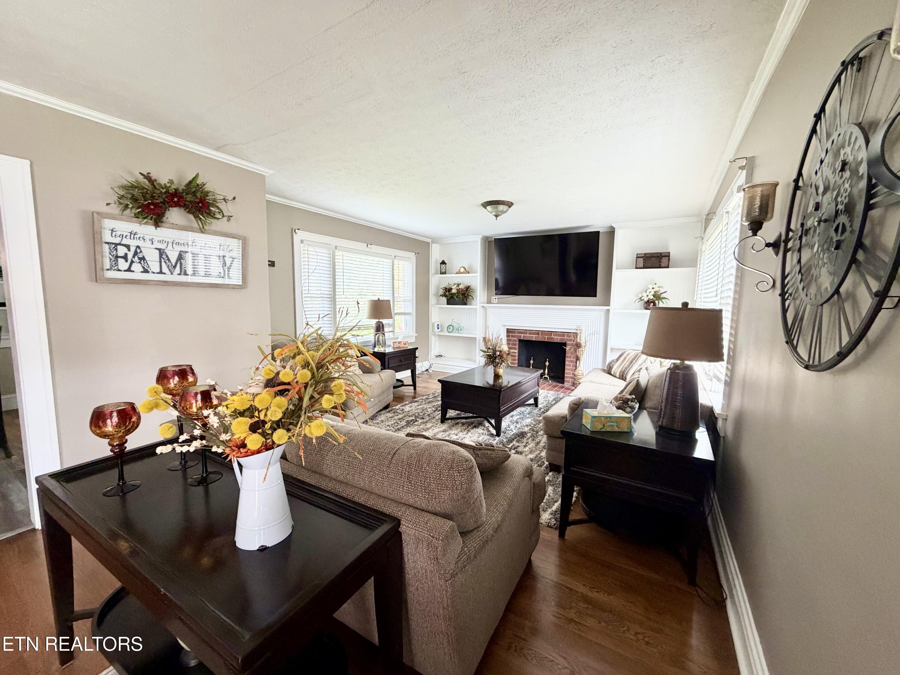 108 W Elm Street Lafollette TN 37766