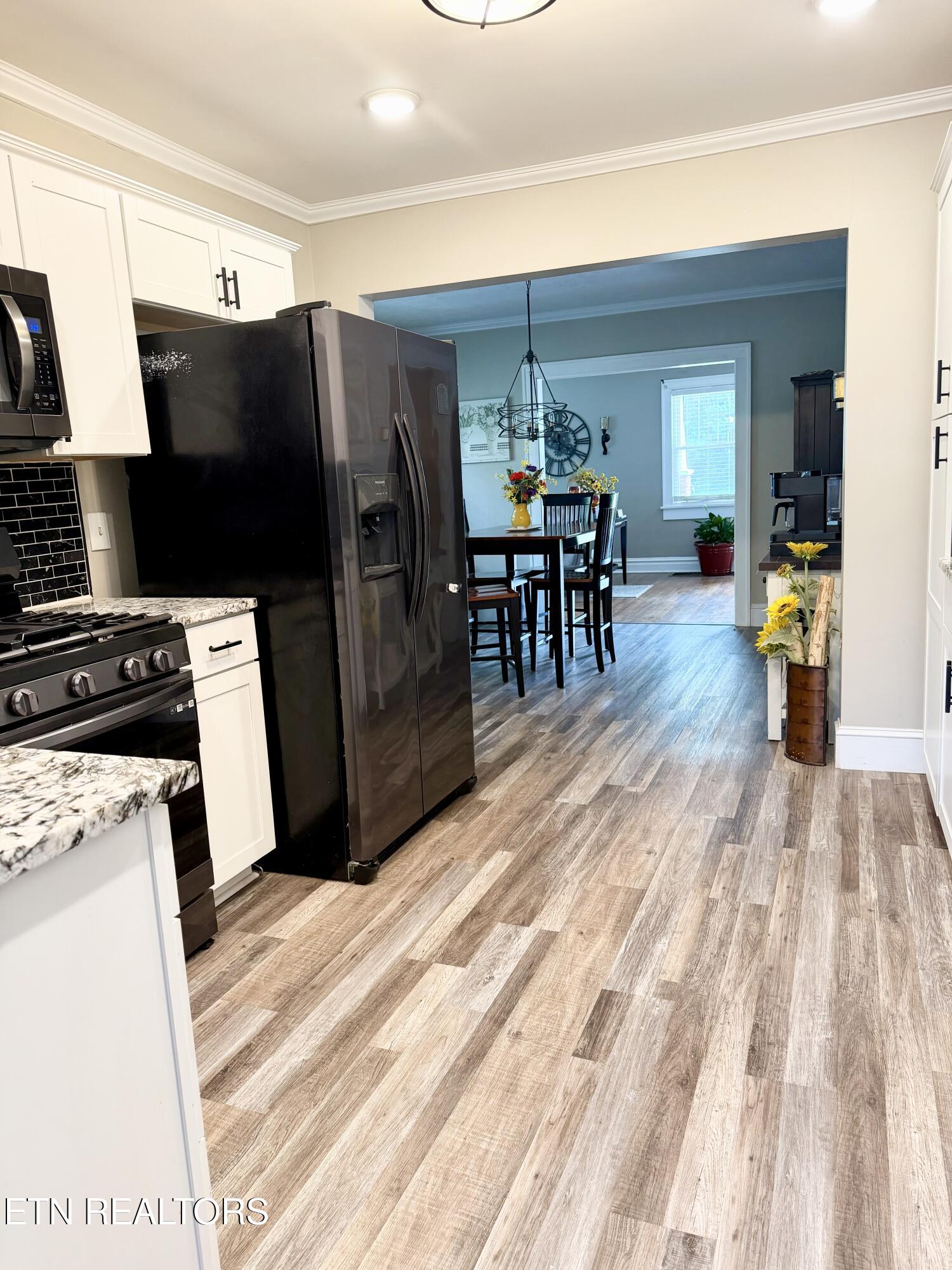 108 W Elm Street Lafollette TN 37766