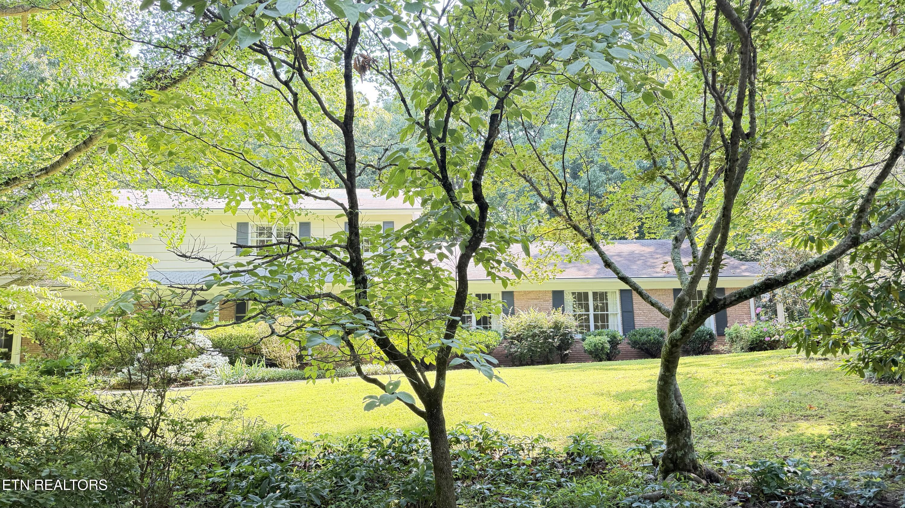 1307 Snowdon Drive Knoxville TN 37912