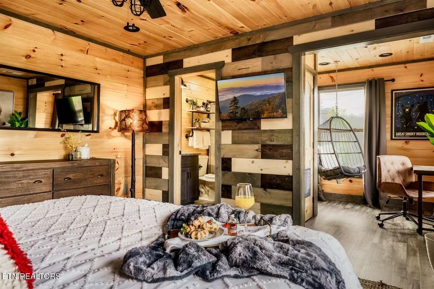 914 Crooked Ridge Road Gatlinburg TN 37738