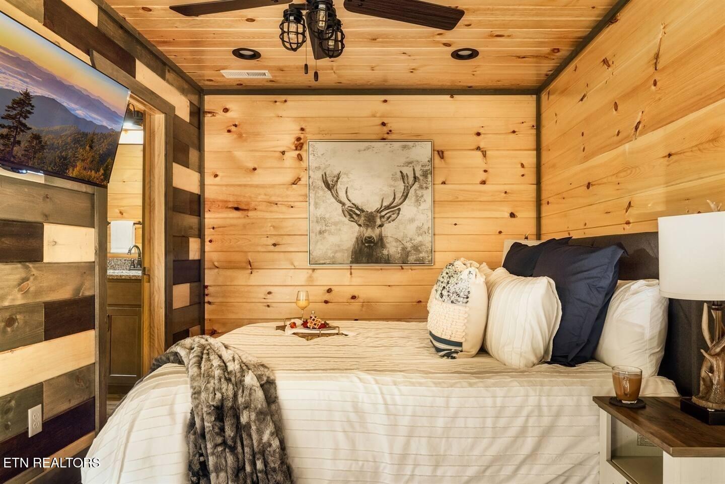 914 Crooked Ridge Road Gatlinburg TN 37738