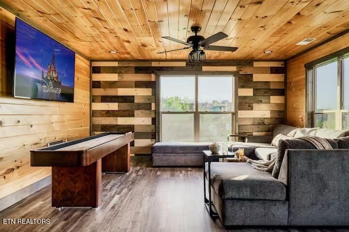 914 Crooked Ridge Road Gatlinburg TN 37738