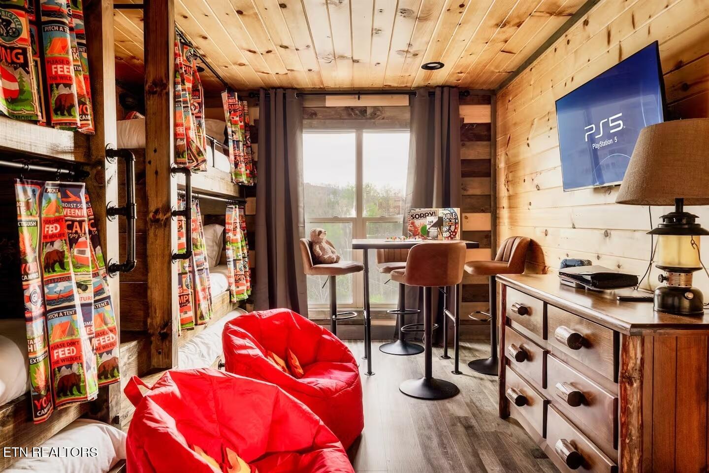 914 Crooked Ridge Road Gatlinburg TN 37738